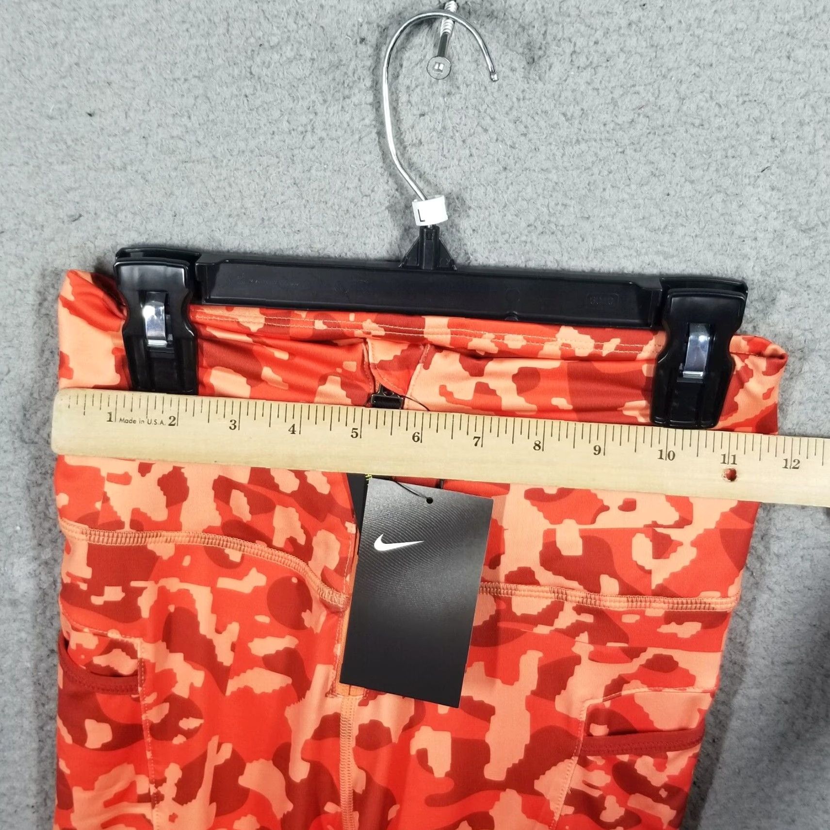 Nike VINTAGE Nike Osaka Court 3/4 Tennis Leggings XS Zip Front Closure Camouflage Leggings Womens Nike Collection 90s Concert Sports Size 26" / US 2 / IT 38 - 3 Thumbnail