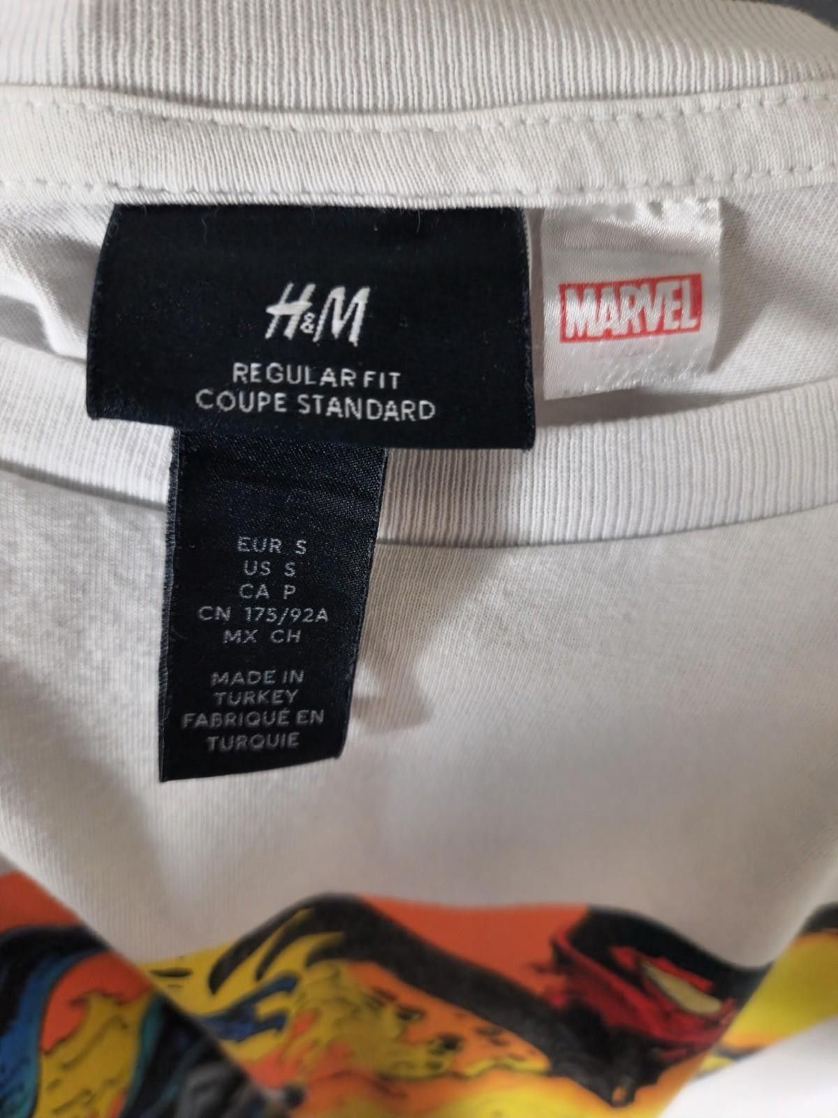 H&M Marvel Venom vs Morbius Graphic Tee H&M White Small #2 Size US M / EU 48-50 / 2 - 5 Thumbnail