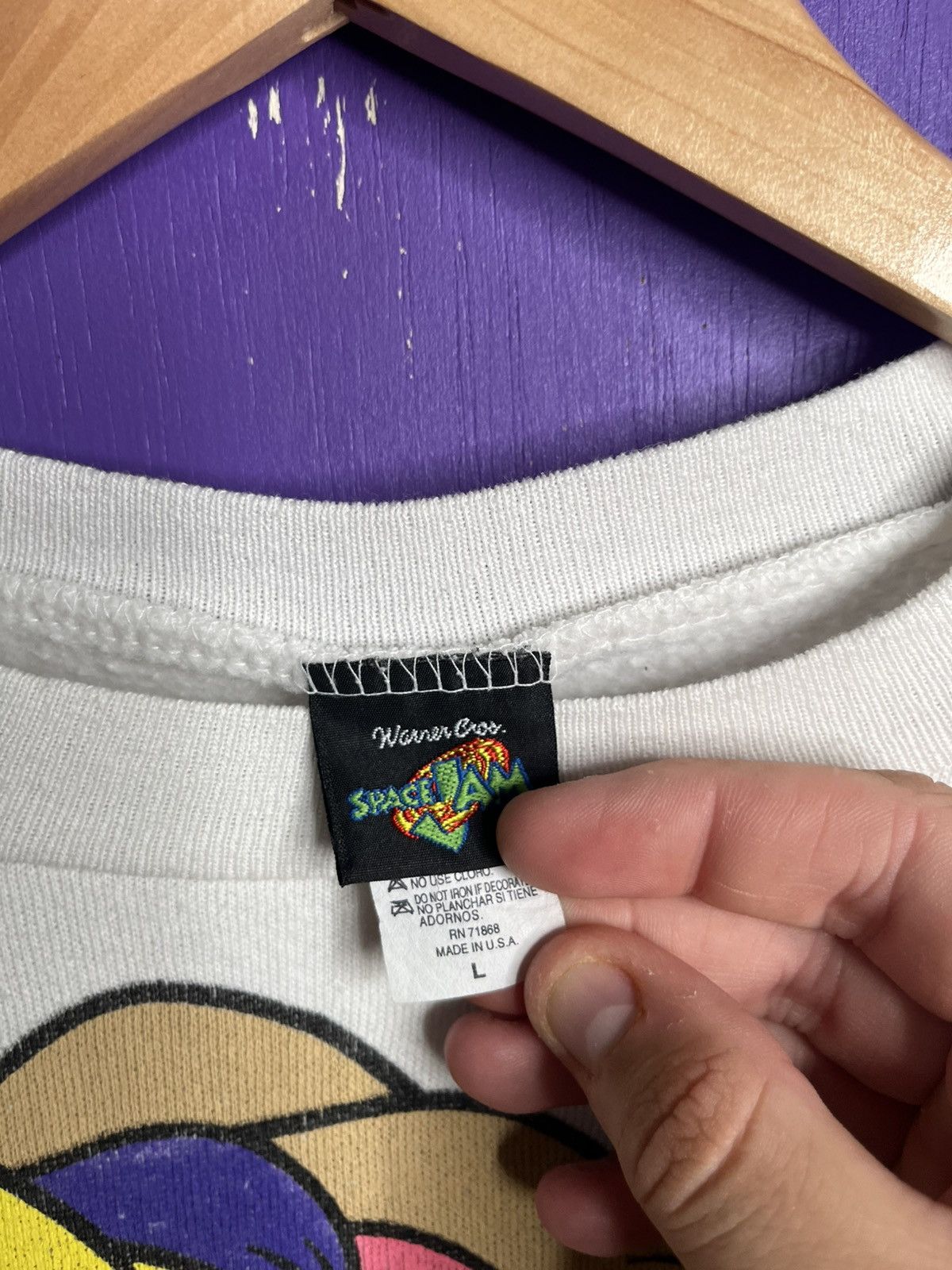Vintage Vintage 90s Space jam Lola bunny AOP sweatshirt Size S / US 4 / IT 40 - 4 Thumbnail