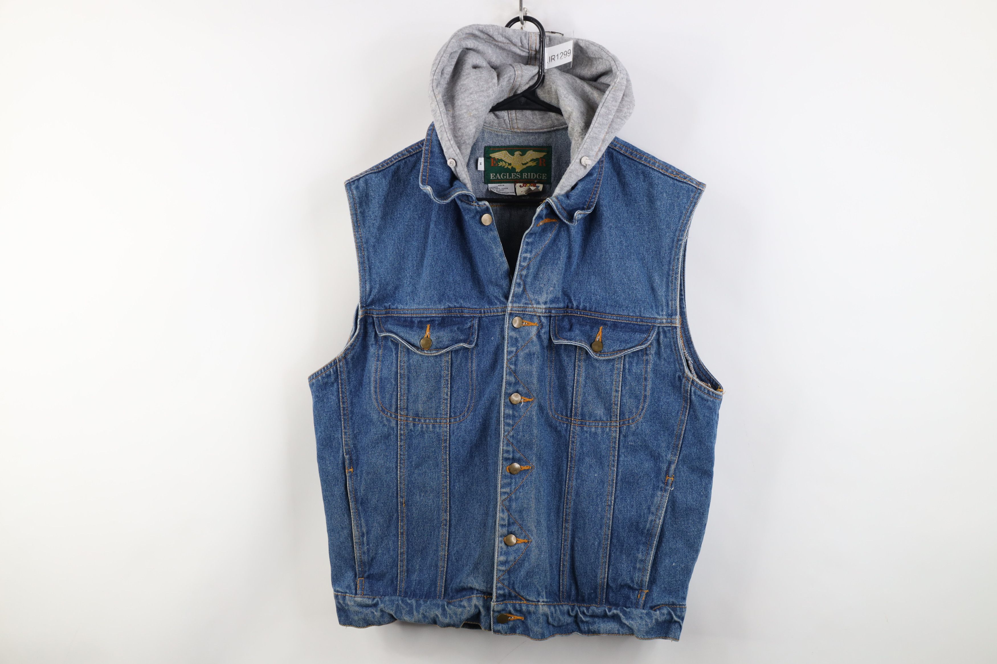 Vintage Vintage 90s Looney Tunes Hooded Denim Trucker Vest Jacket Size US M / EU 48-50 / 2 - 1 Thumbnail