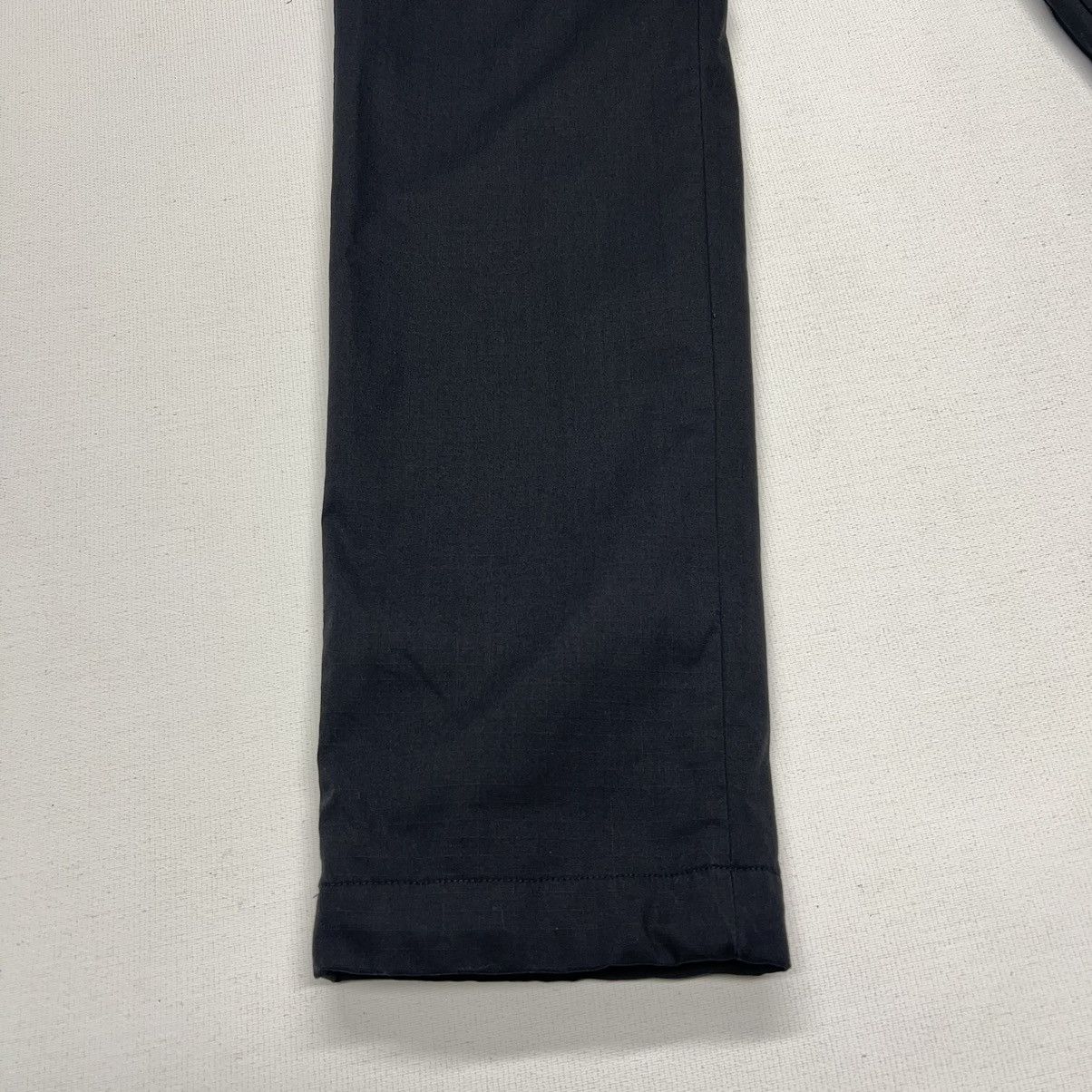 Uniqlo Uniqlo Heat Tech Pants 27-30 Waist Black Belt Ripstop Cargo Size US 30 / EU 46 - 3 Thumbnail