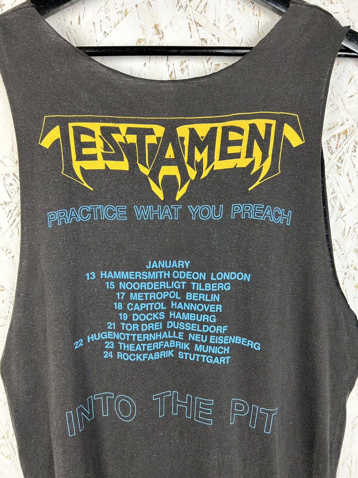 Band Tees 80s Testament 1988 Disciples Of The Watch Sleeveless Top ~XL Size US XL / EU 56 / 4 - 8 Thumbnail