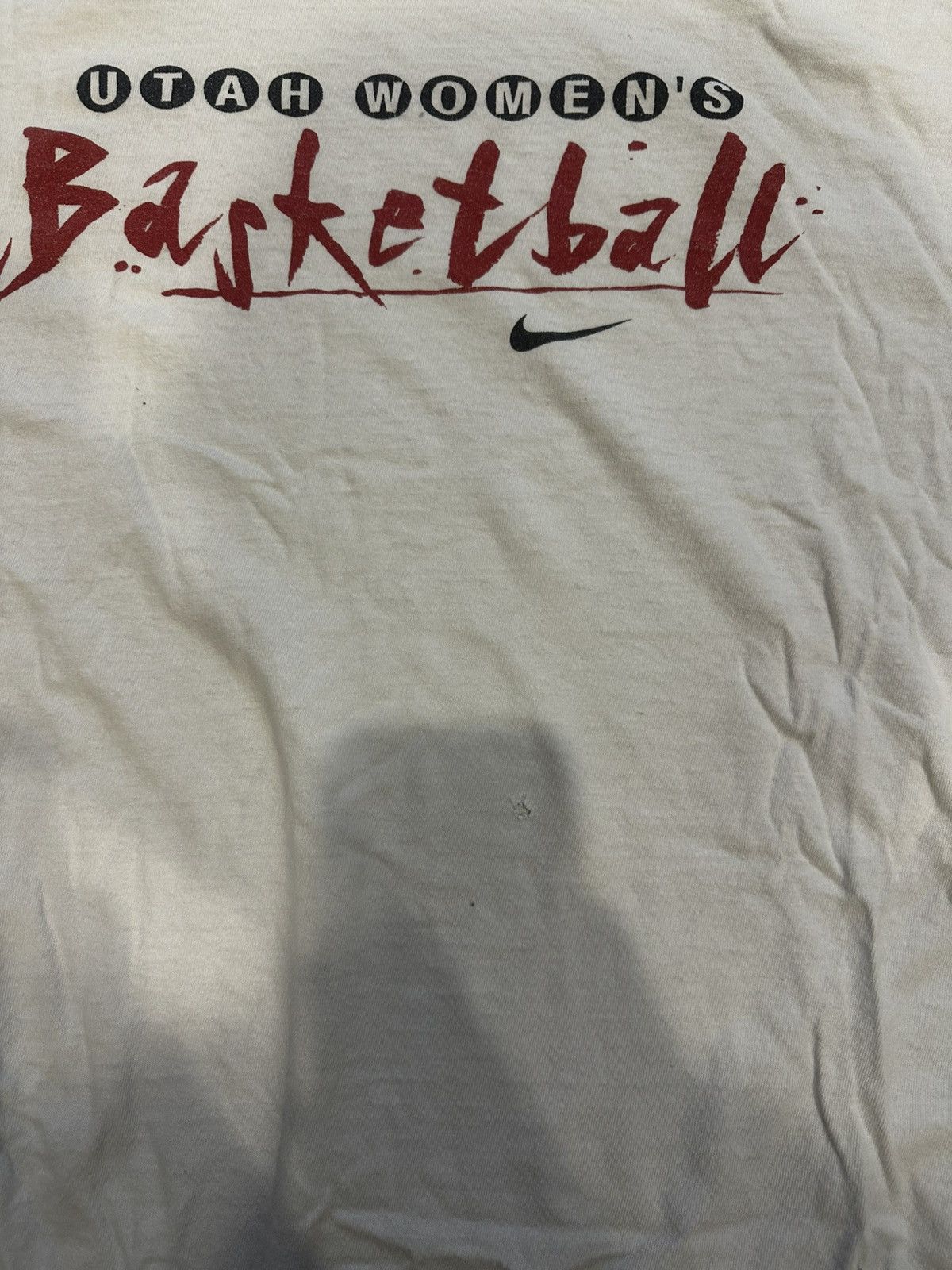 Nike Vintage Nike Utah Basketball Tee Size US XL / EU 56 / 4 - 3 Thumbnail