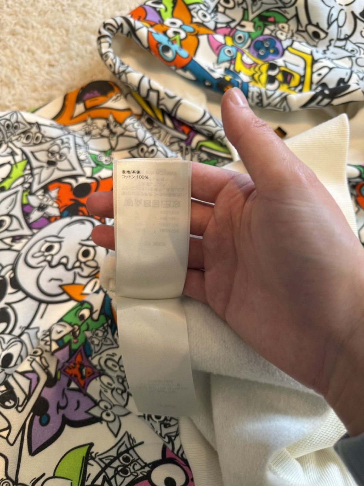 Louis Vuitton Louis Vuitton Comics Hoodie Size US M / EU 48-50 / 2 - 16 Thumbnail