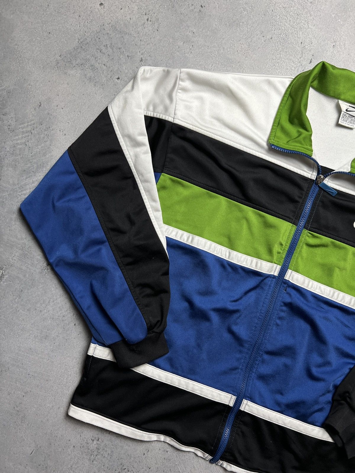 Nike 🇺🇸 Nike Vintage Zipper Jacket central swoosh logo y2k 90s Size US L / EU 52-54 / 3 - 3 Thumbnail