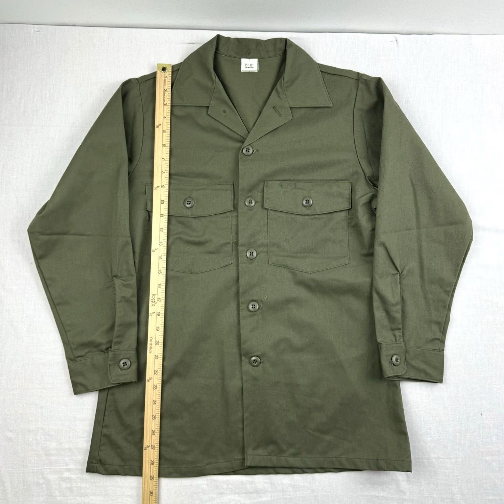 Vintage VINTAGE Army Button-Up Shirt Military USA 1980s Green Collared Long Sleeve Adult Large Mens Shirt Size US L / EU 52-54 / 3 - 5 Thumbnail