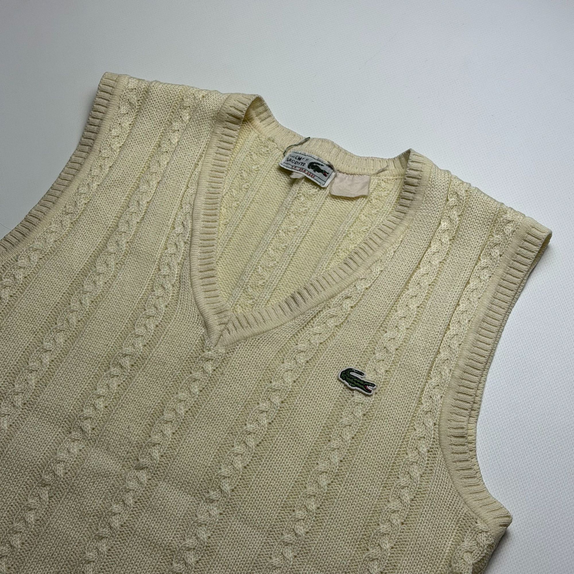 Lacoste Vintage 90s Lacoste Knitted V-Neck Vest Cream/Off-White Size Size M / US 6-8 / IT 42-44 - 2 Thumbnail