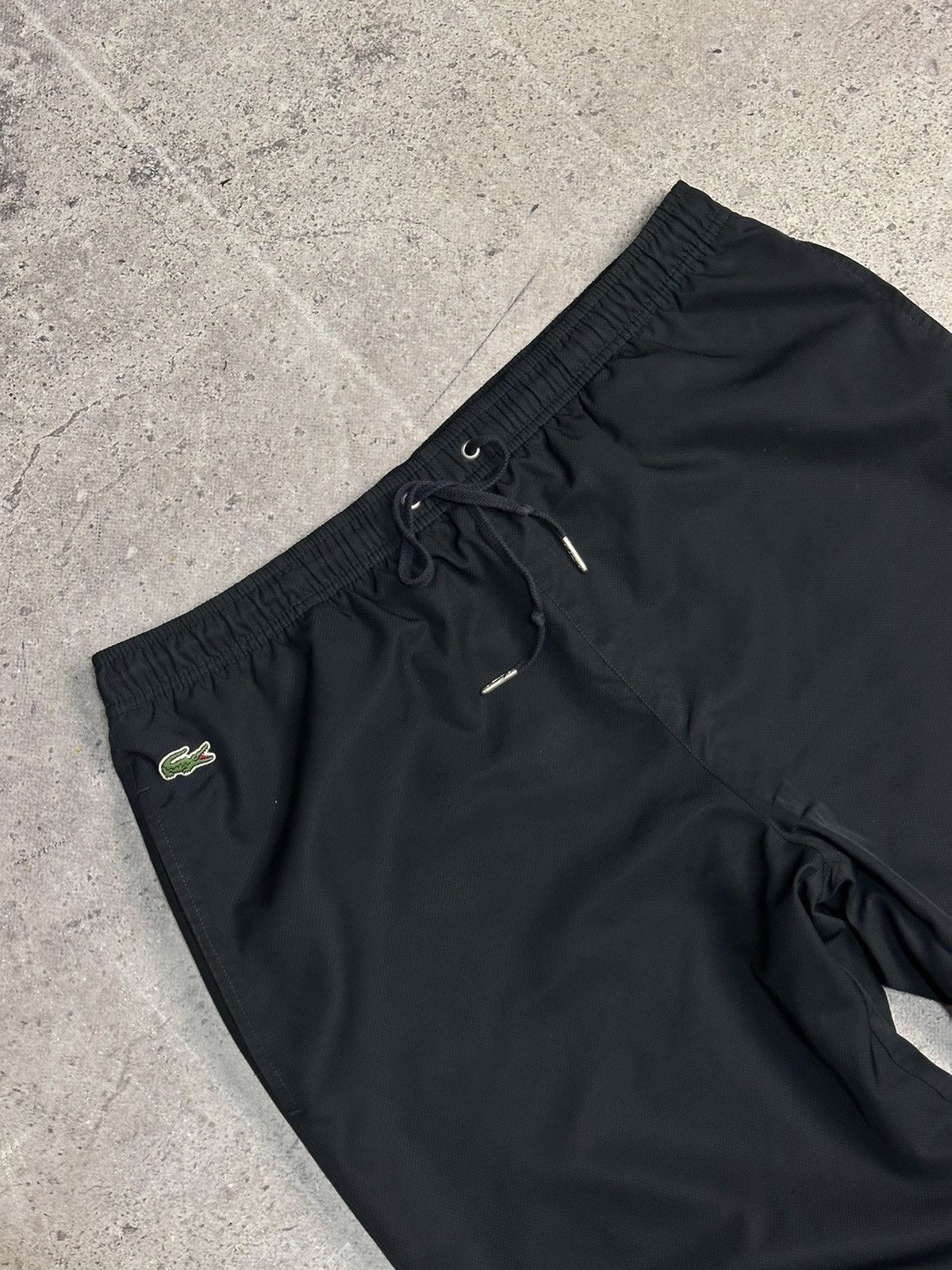 Lacoste Vintage Lacoste black track pants nylon minimal Y2K sport Size US 38 / EU 54 - 5 Thumbnail