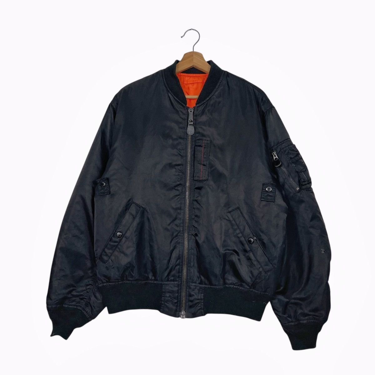 Avirex Avirex USAF MA-1 Bomber Size US L / EU 52-54 / 3 - 1 Thumbnail