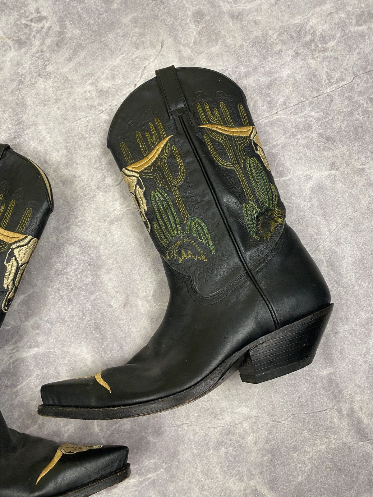 Tony Mora Western Cowboy Boots Embroidered Bull Skull Cacti