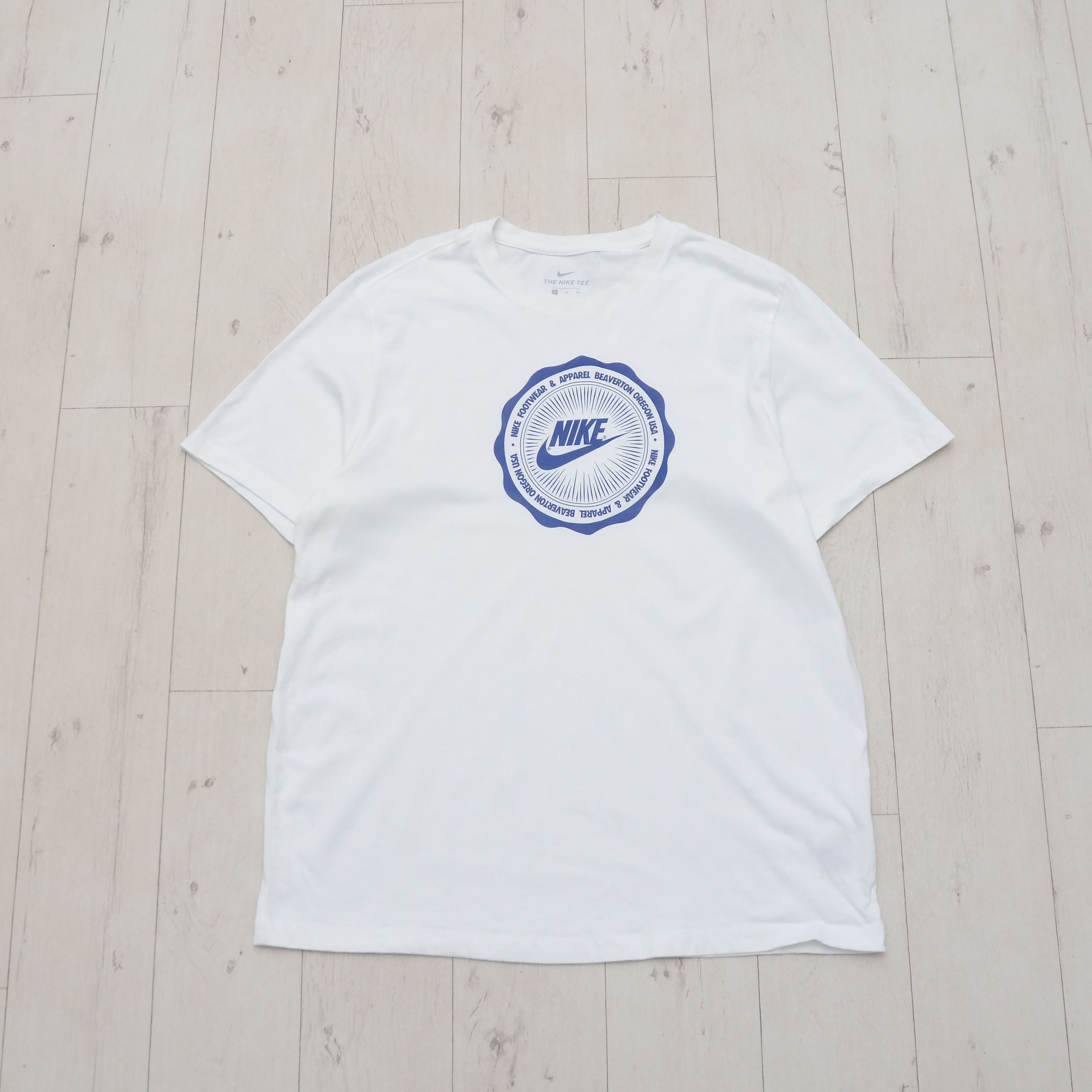 Nike NIKE T-Shirt White Big Blue Logo Size XL Original Sportswear Size US XL / EU 56 / 4 - 1 Thumbnail