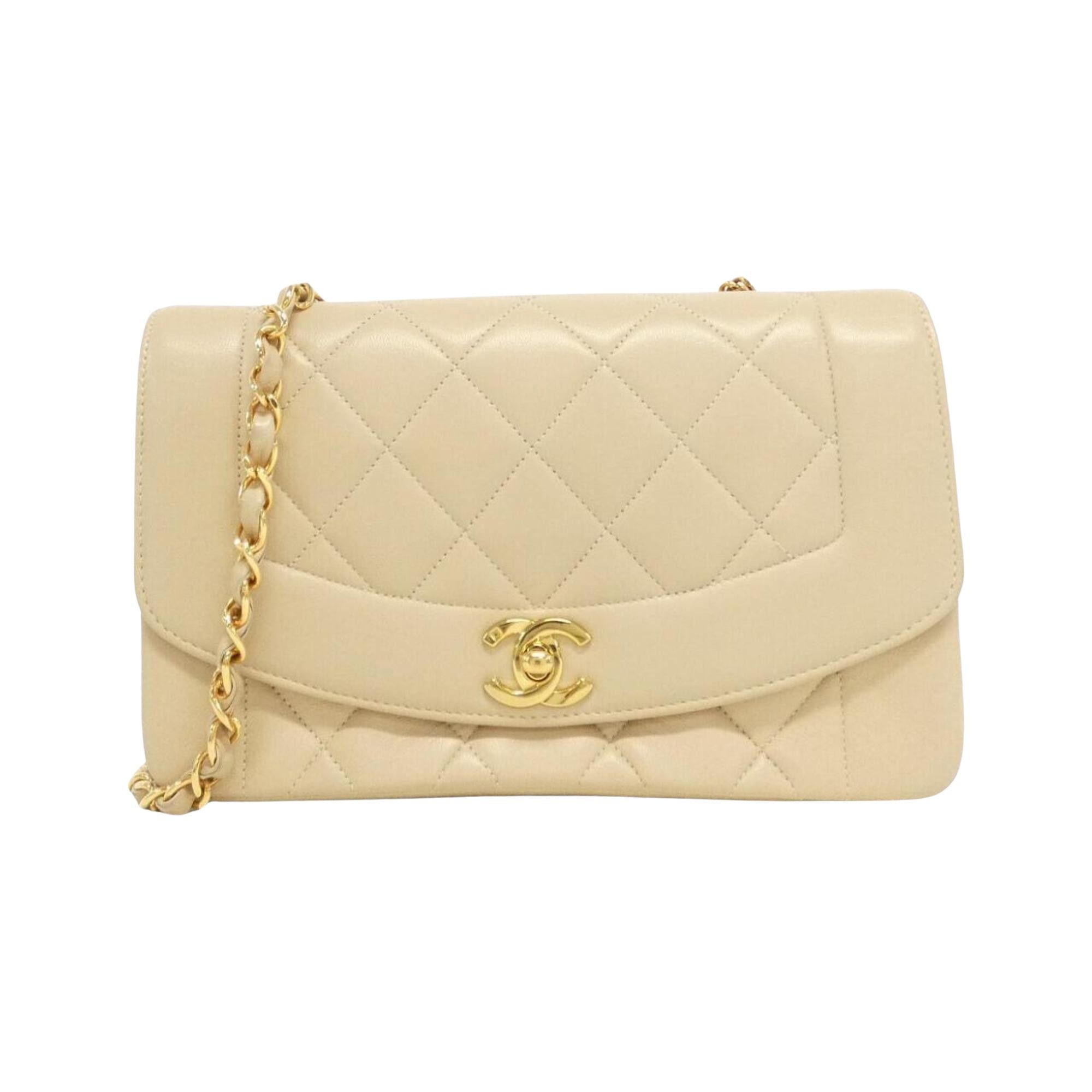 Chanel Diana shoulder