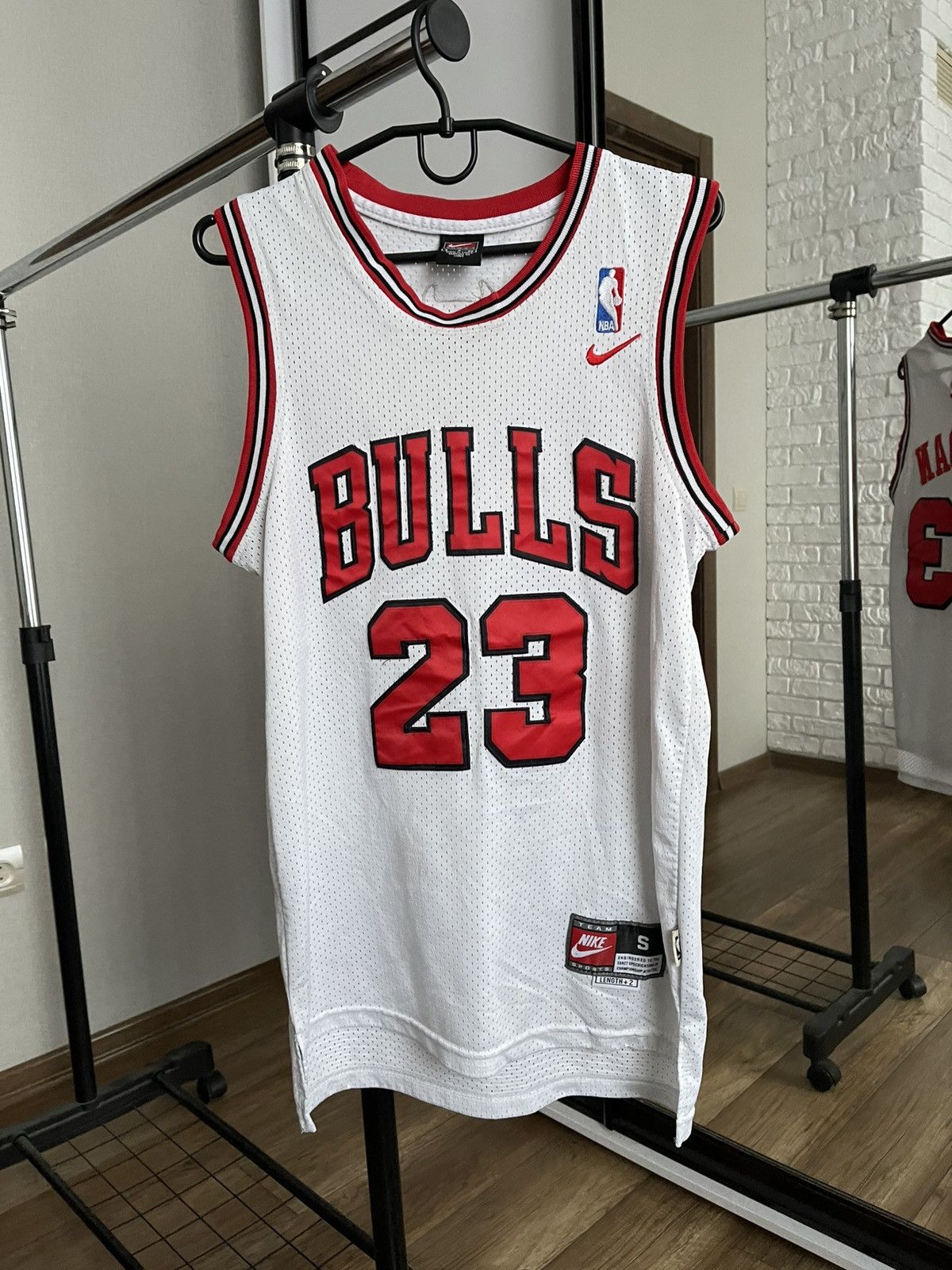 Nike Nike Chicago Bulls Jordan Vintage NBA Jersey Bootleg Size US S / EU 44-46 / 1 - 3 Thumbnail