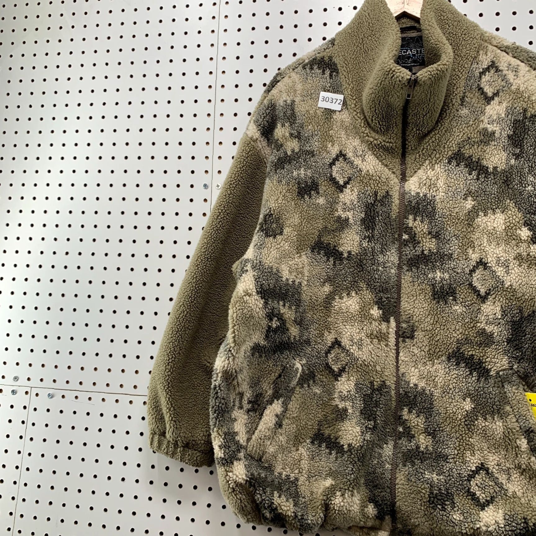 Vintage VINTAGE Forecaster Jacket Mens M Aztec Deep Pile Sherpa Bomber Geometric Brown Warm 90s Mens Size US M / EU 48-50 / 2 - 3 Thumbnail
