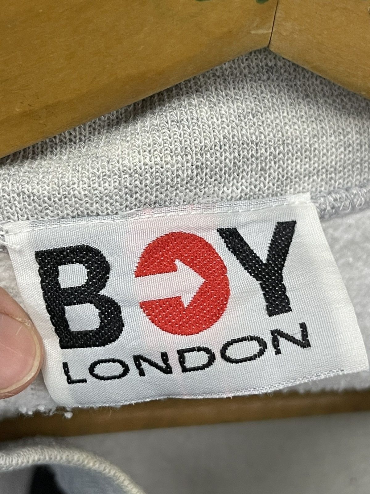 Vintage Vintage 90s Boy London Sweatshirt Size US L / EU 52-54 / 3 - 11 Thumbnail