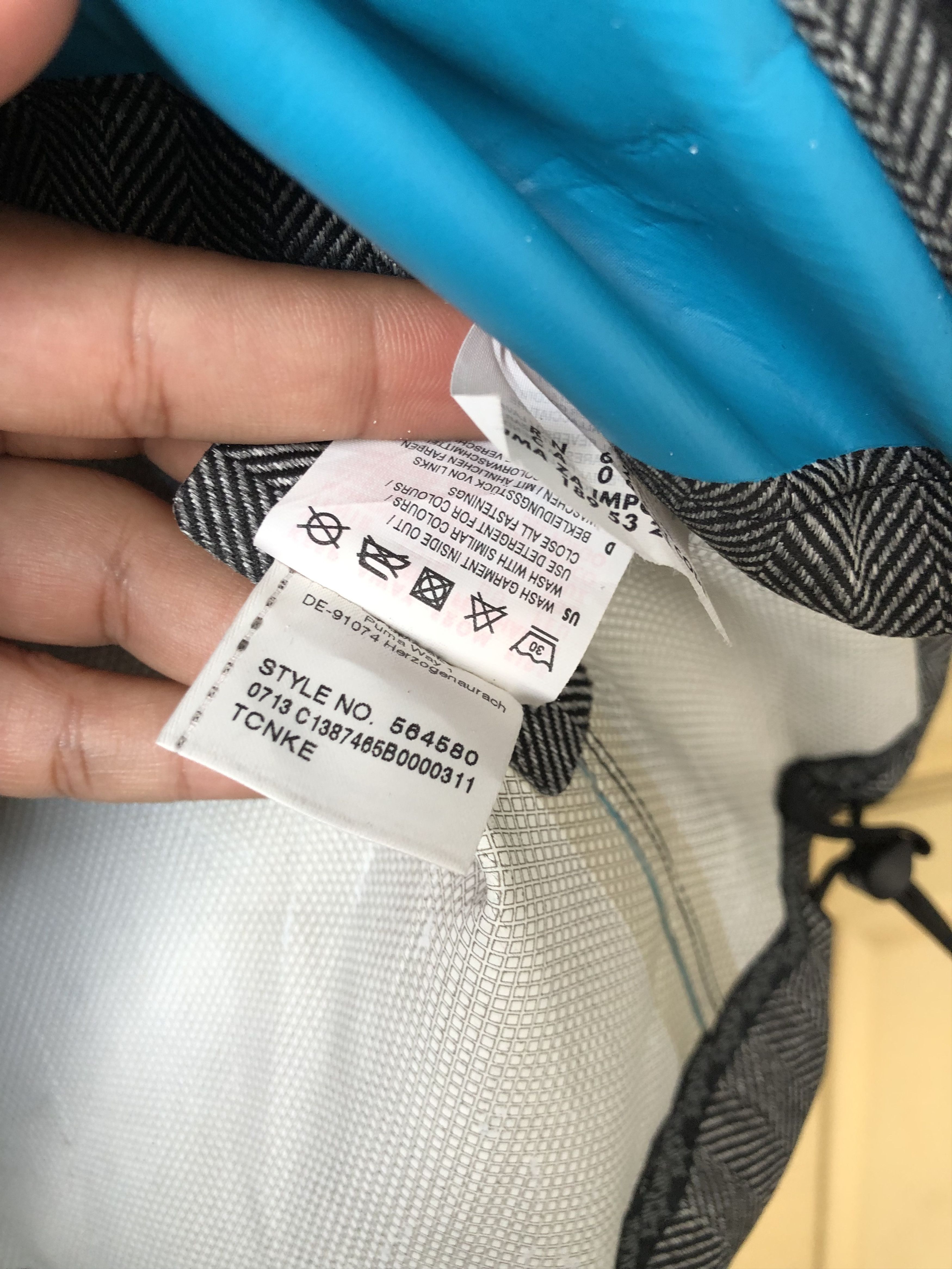Maison MIHARA YASUHIRO × Puma Puma x Mihara Yasuhiro Limited Edition Waterproof Jacket Size US S / EU 44-46 / 1 - 7 Thumbnail