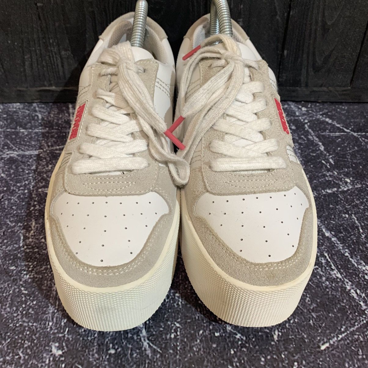 Versace Jeans Couture Versace Jeans Couture Women’s Platform Sneakers Size 37 Size US 7 / IT 37 - 6 Thumbnail