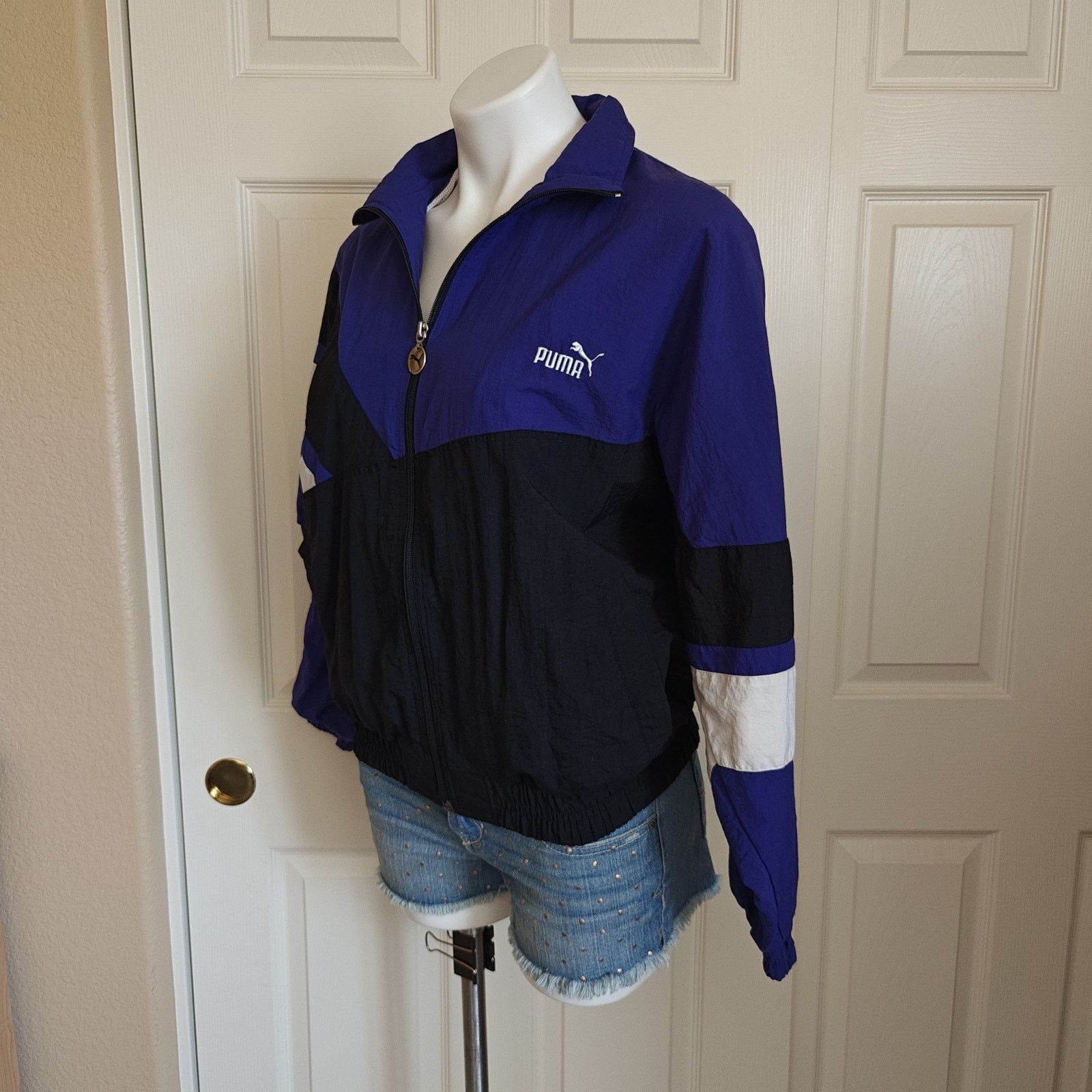 Vintage Vintage Puma 90s oversized track jacket/windbreaker sz XXS Size XXS / US 00 / IT 34 - 3 Thumbnail
