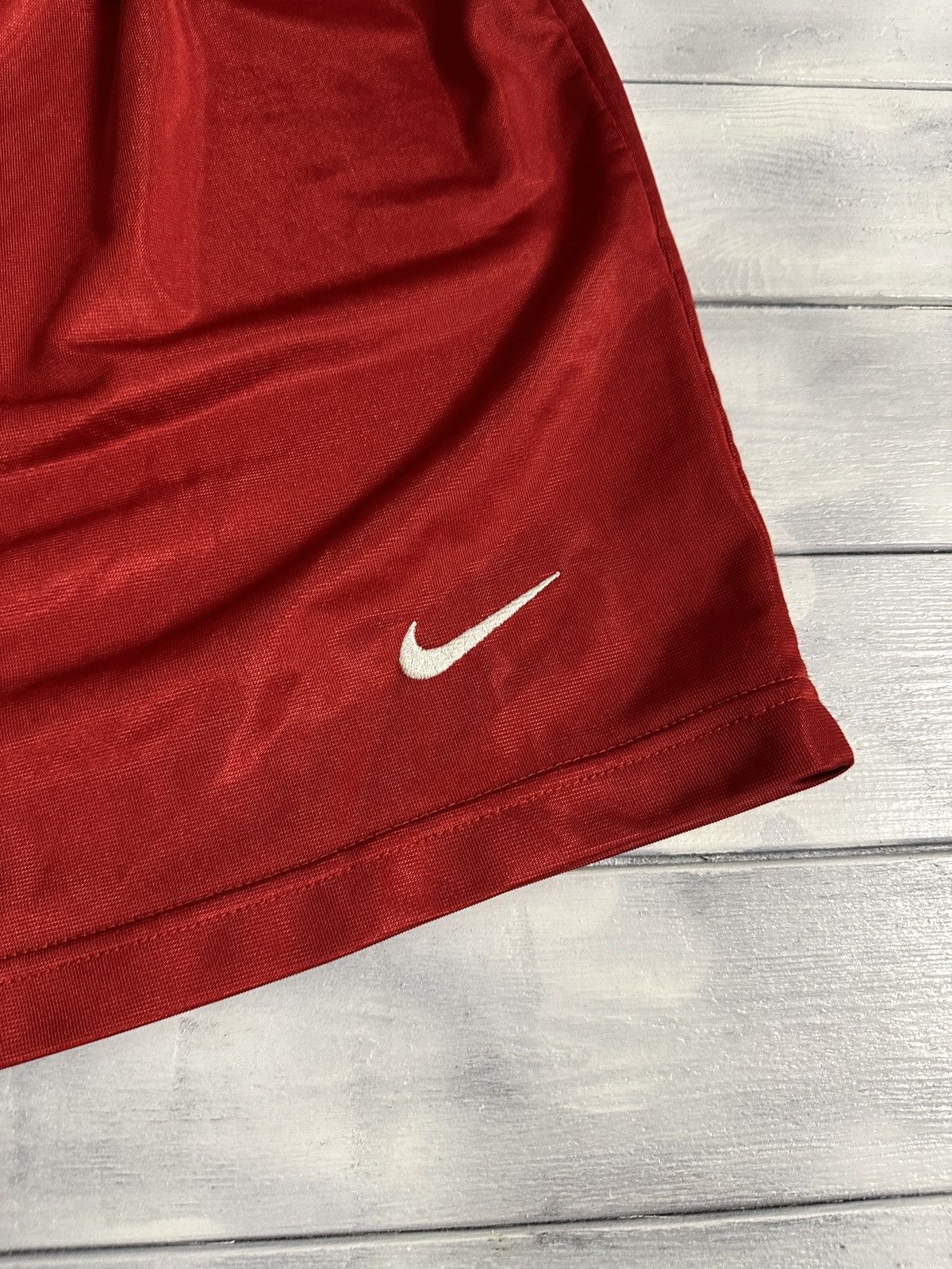 Nike Rare Vintage Shorts Nike Small Swoosh Soccer Style. Size US 32 / EU 48 - 2 Thumbnail