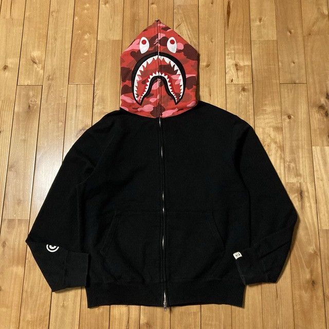 Bape 🔥NFS limited🔥 BAPE Pharrell Camo Shark Full Zip Hoodie NIGO Size US M / EU 48-50 / 2 - 2 Thumbnail