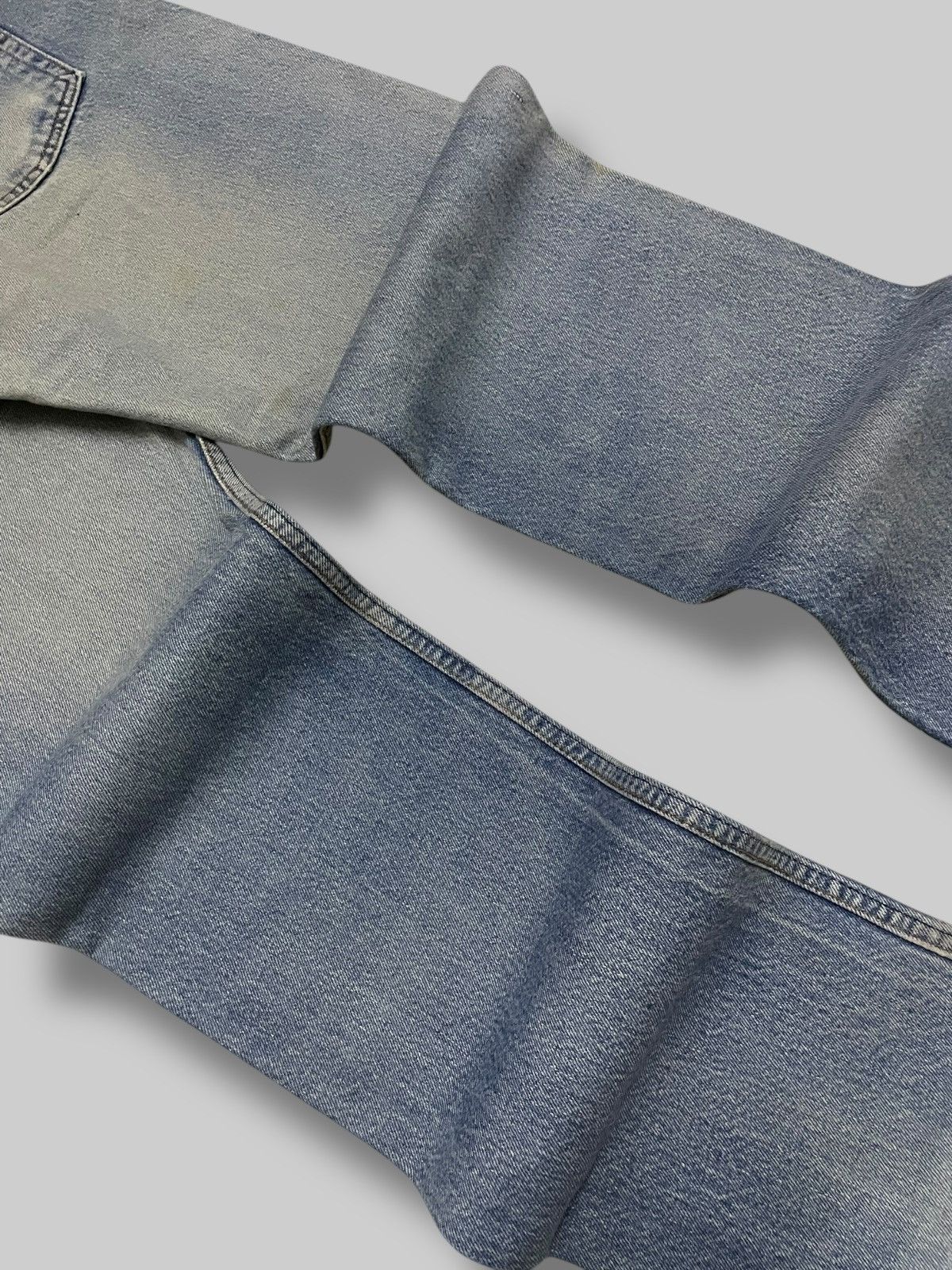 Levi's Vintage Clothing Vintage Og 1990s Original Levis 501 Distressed Clean Denim Size US 29 - 14 Thumbnail