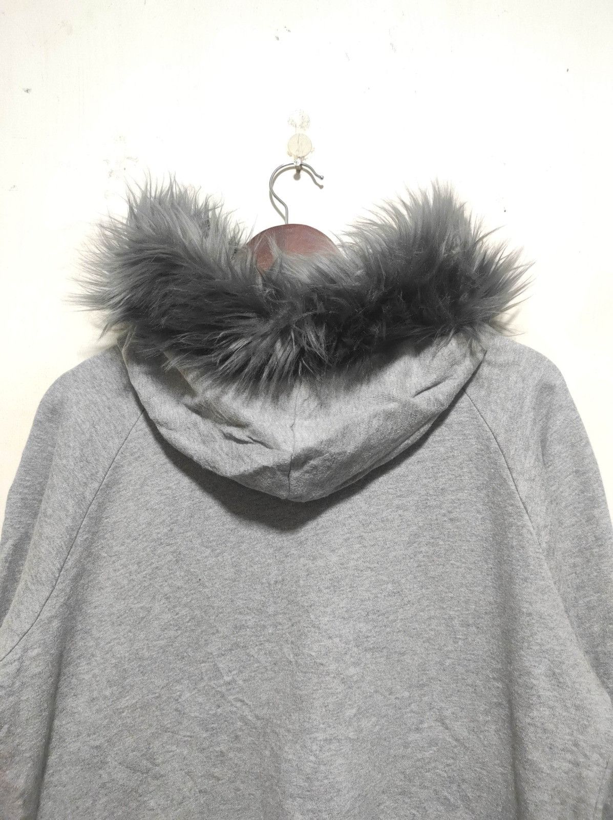 Japanese Brand Back Number fur hoodie ifsix LGB style Size US L / EU 52-54 / 3 - 11 Thumbnail