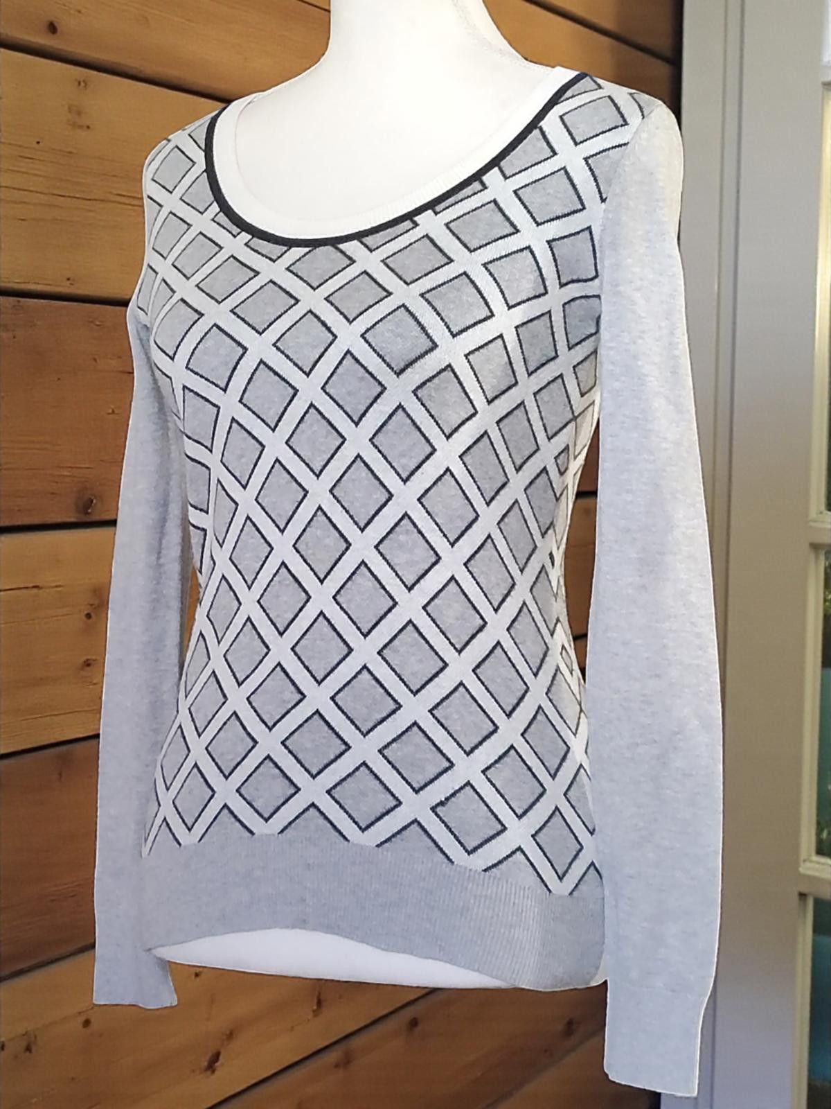Banana Republic Banana Republic XS Diamond-Pattern Sweater Size XS / US 0-2 / IT 36-38 - 5 Thumbnail