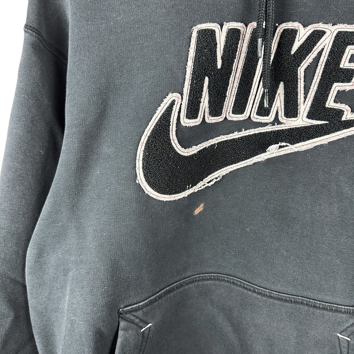 Nike × Vintage Vintage Y2K Nike Chenille Swoosh Patch Hoodie Size US M / EU 48-50 / 2 - 4 Thumbnail