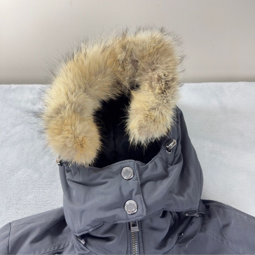 Moose Knuckles Company of Adventurers Women's Sz Large Designed Hudson Bay Size L / US 10 / IT 46 - 8 Thumbnail