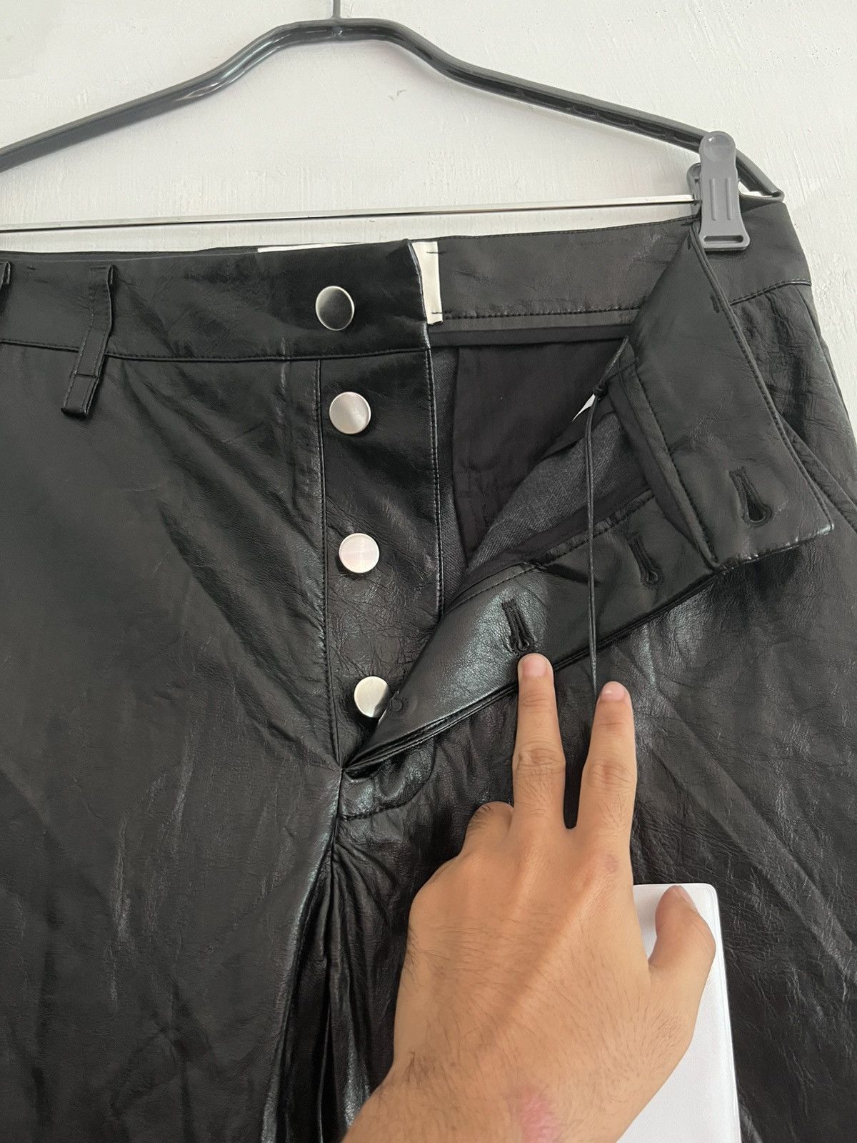 Song For The Mute FW23 Song For The Mute Crinkled Faux Leather Cigarette Pants Size US 32 / EU 48 - 3 Thumbnail