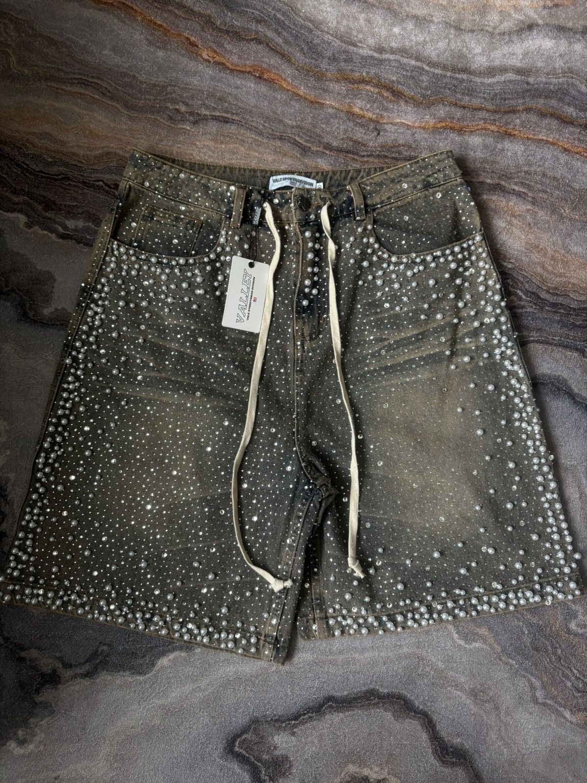 Vale Vale Rainstorm Jorts Size US 30 / EU 46 - 1 Thumbnail