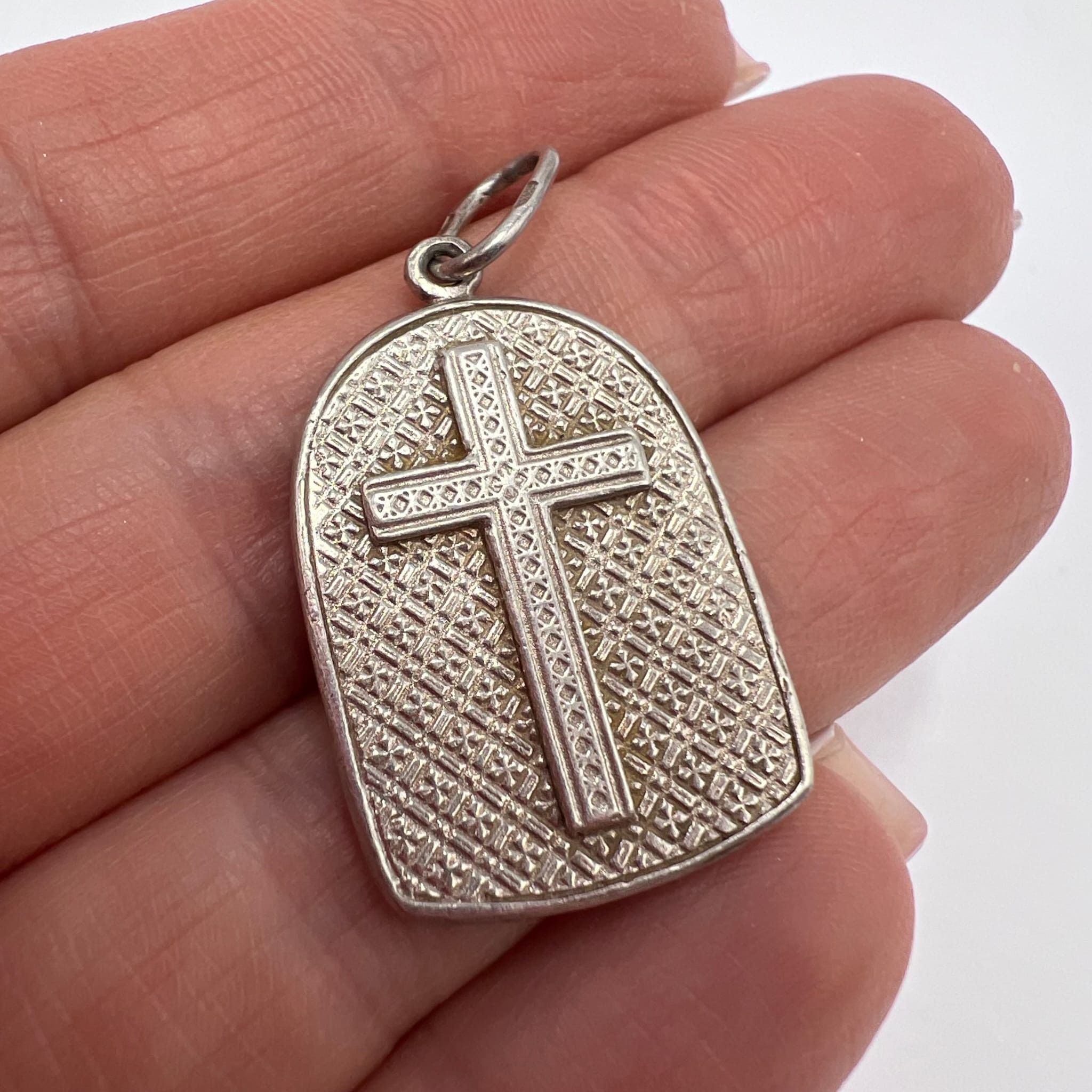 Sterling Silver Vintage Sterling Silver 925 Pendant Cross & Virgin Mary Size ONE SIZE - 4 Thumbnail