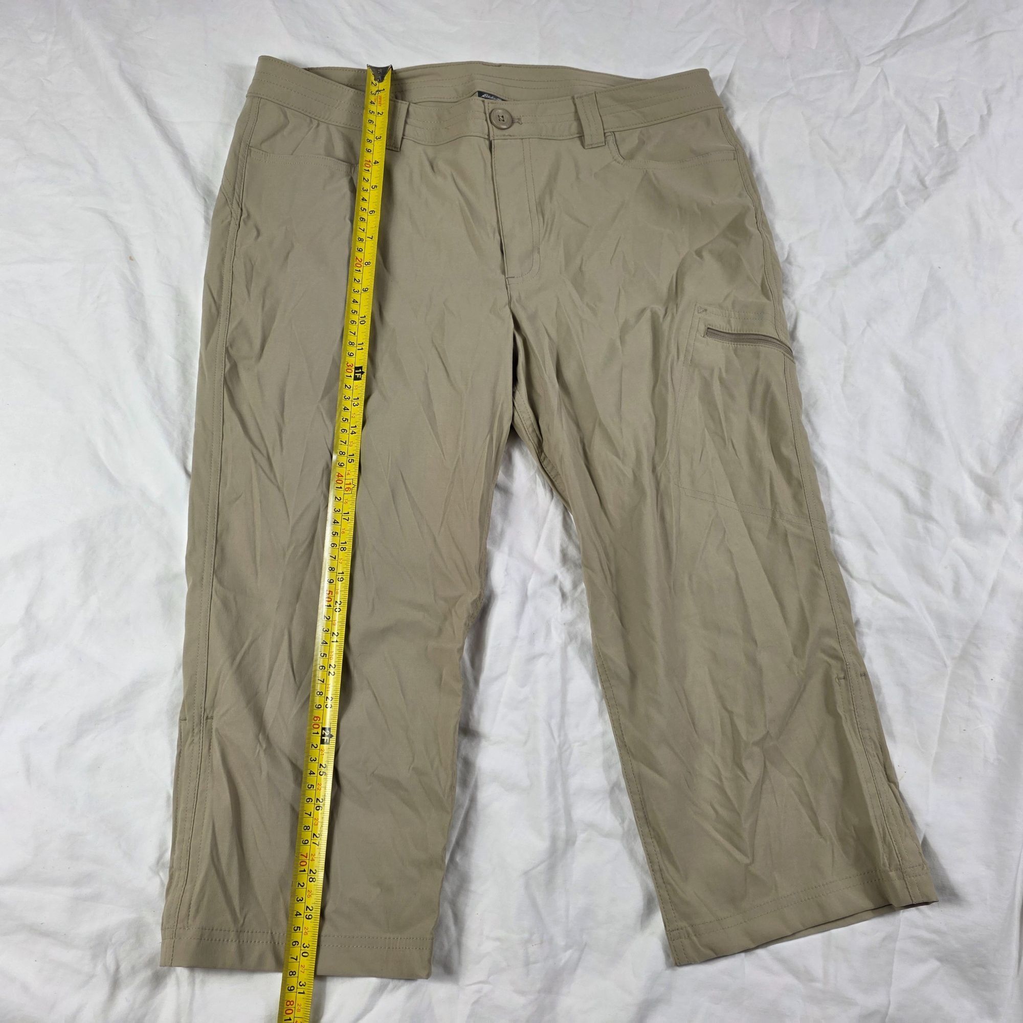 Eddie Bauer Eddie Bauer Womens Size 14 Beige Hiking Capri Pants Outdoors Size 36" / US 14 / IT 50 - 9 Thumbnail