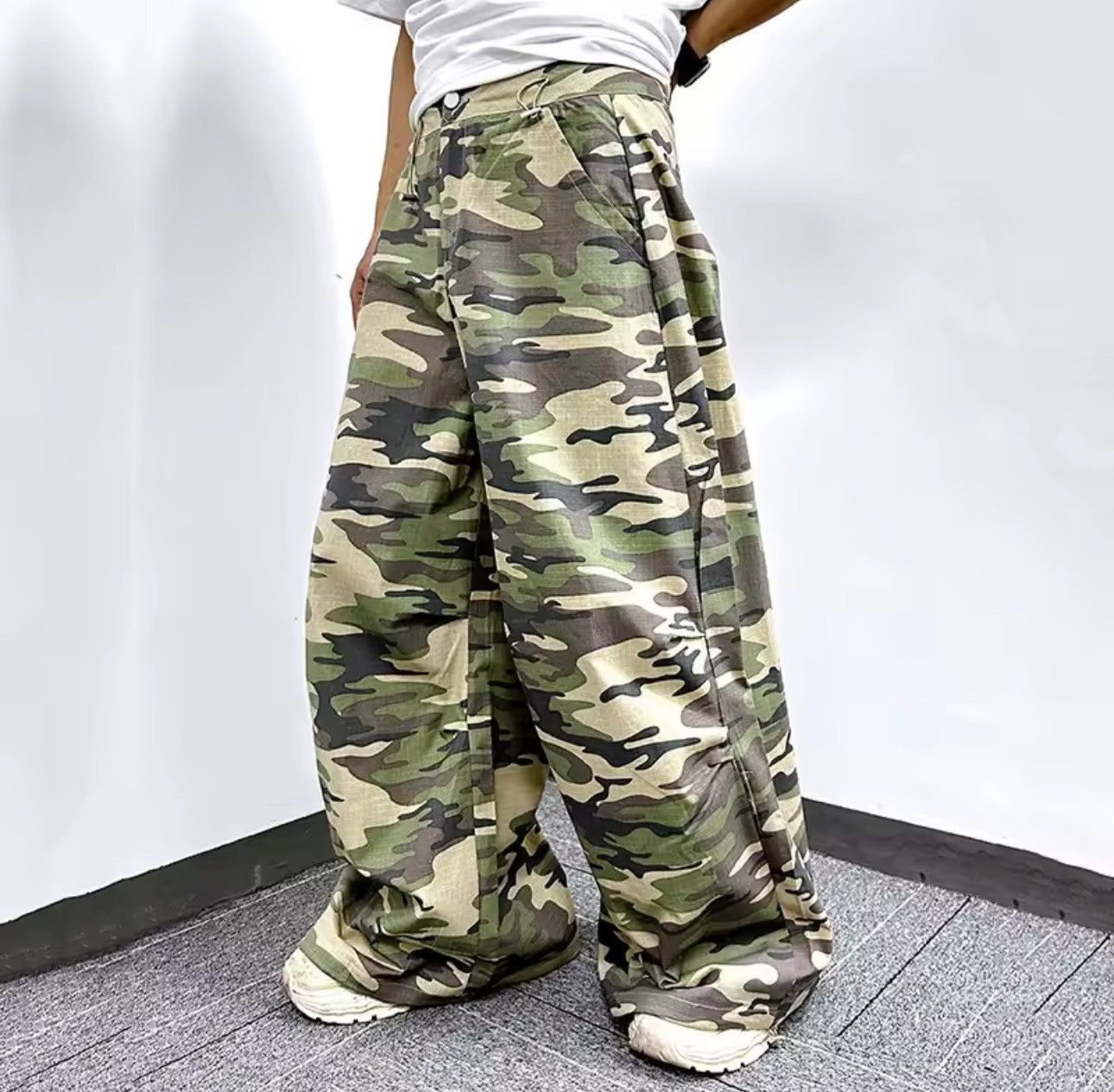 Other Khaki Military Cargo Army Loose Straight Pants Size US 34 / EU 50 - 1 Thumbnail