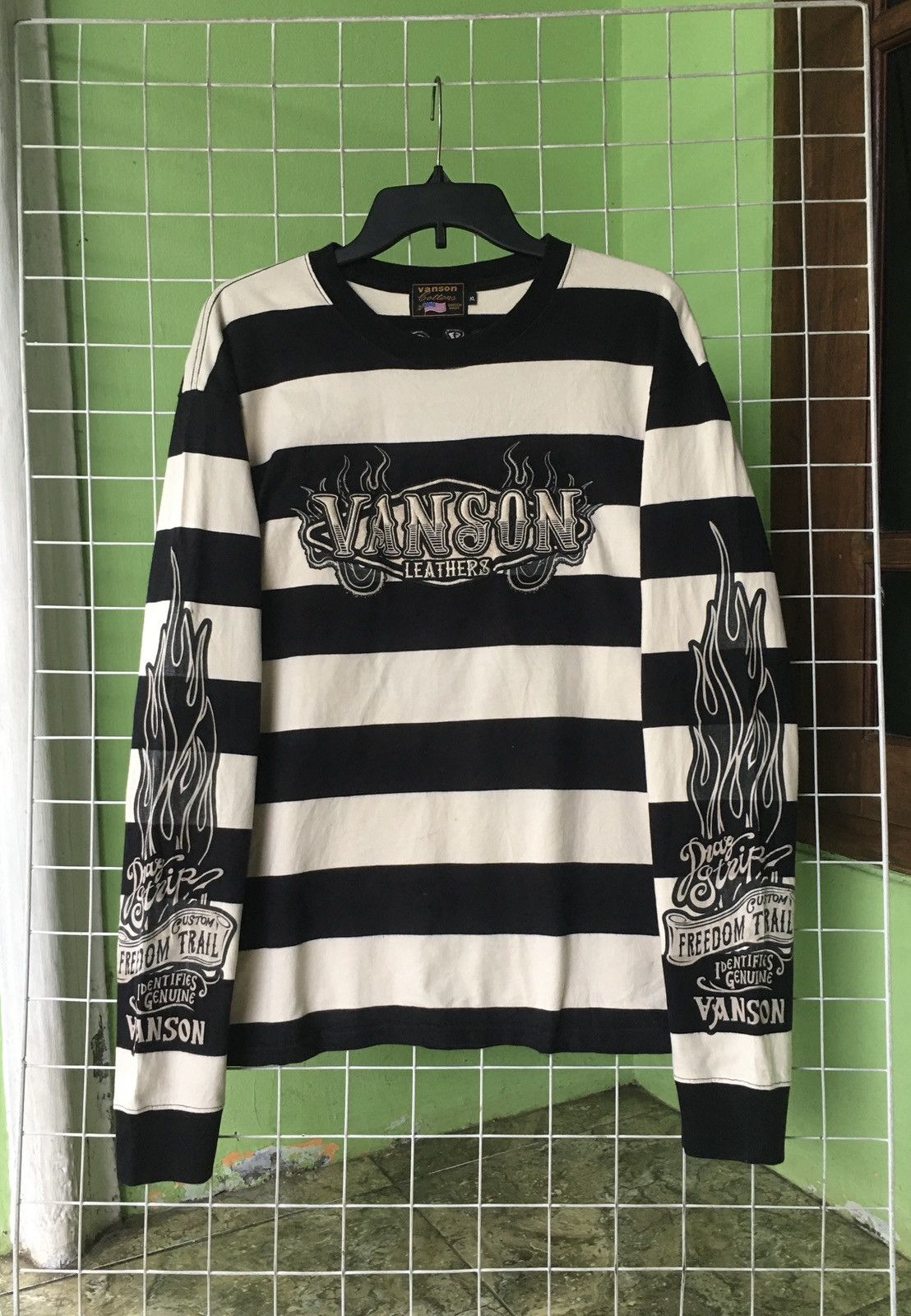 Japanese Brand × Vanson Leathers Vanson Skulls Longsleeve Size US XL / EU 56 / 4 - 1 Thumbnail
