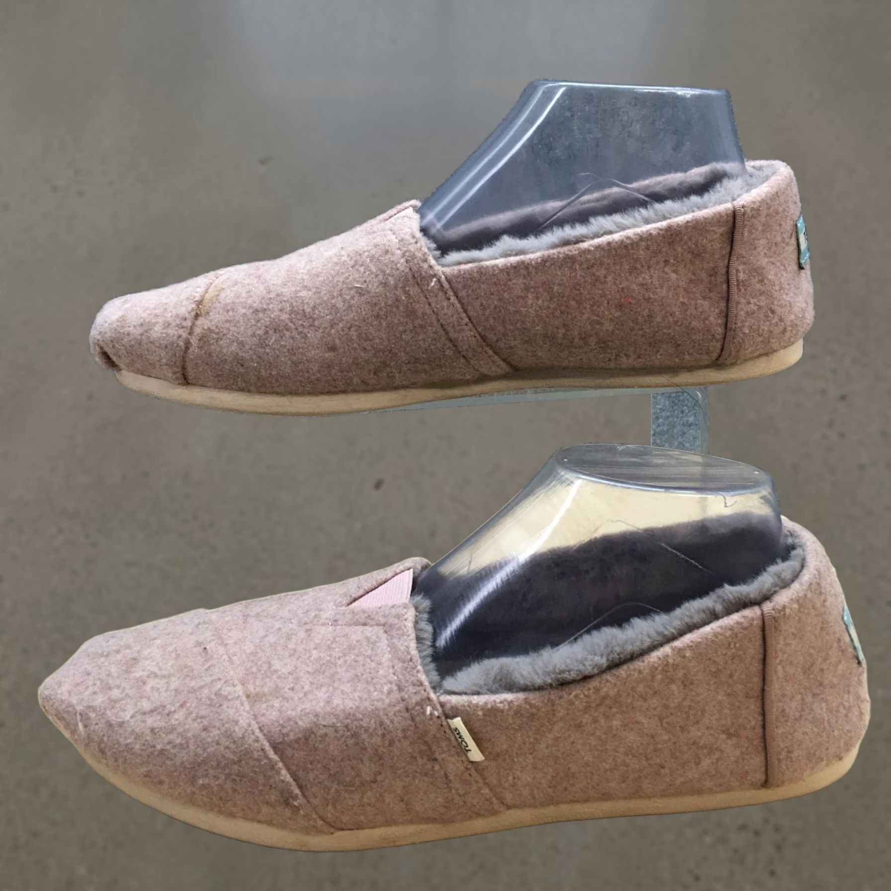 Toms TOMS Slippers Womens 10 Slip On Loafers Flats Comfort Pink Fabric Size US 10 / IT 40 - 1 Thumbnail