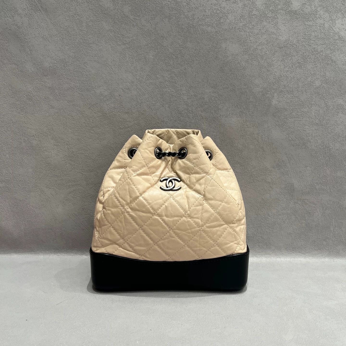 Chanel Pre-loved Bag Very good condition Size ONE SIZE - 1 Thumbnail