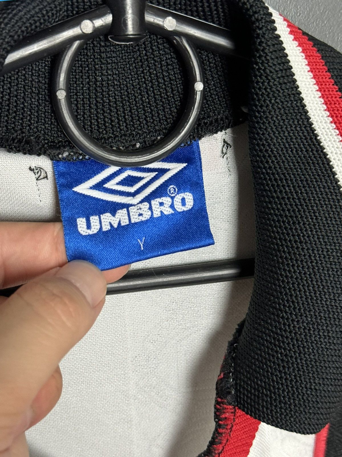 Umbro KIDS Manchester United 97/99 Away Football Jersey T-Shirt Size US XS / EU 42 / 0 - 15 Thumbnail