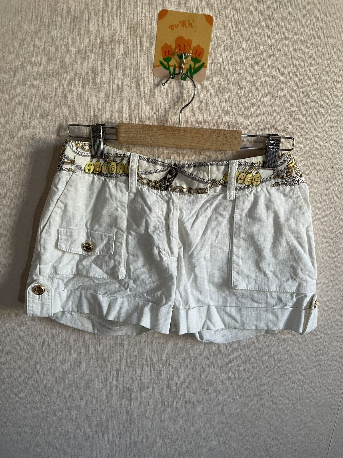 Roberto Cavalli Roberto cavalli vintage white shorts Size 26" / US 2 / IT 38 - 1 Thumbnail