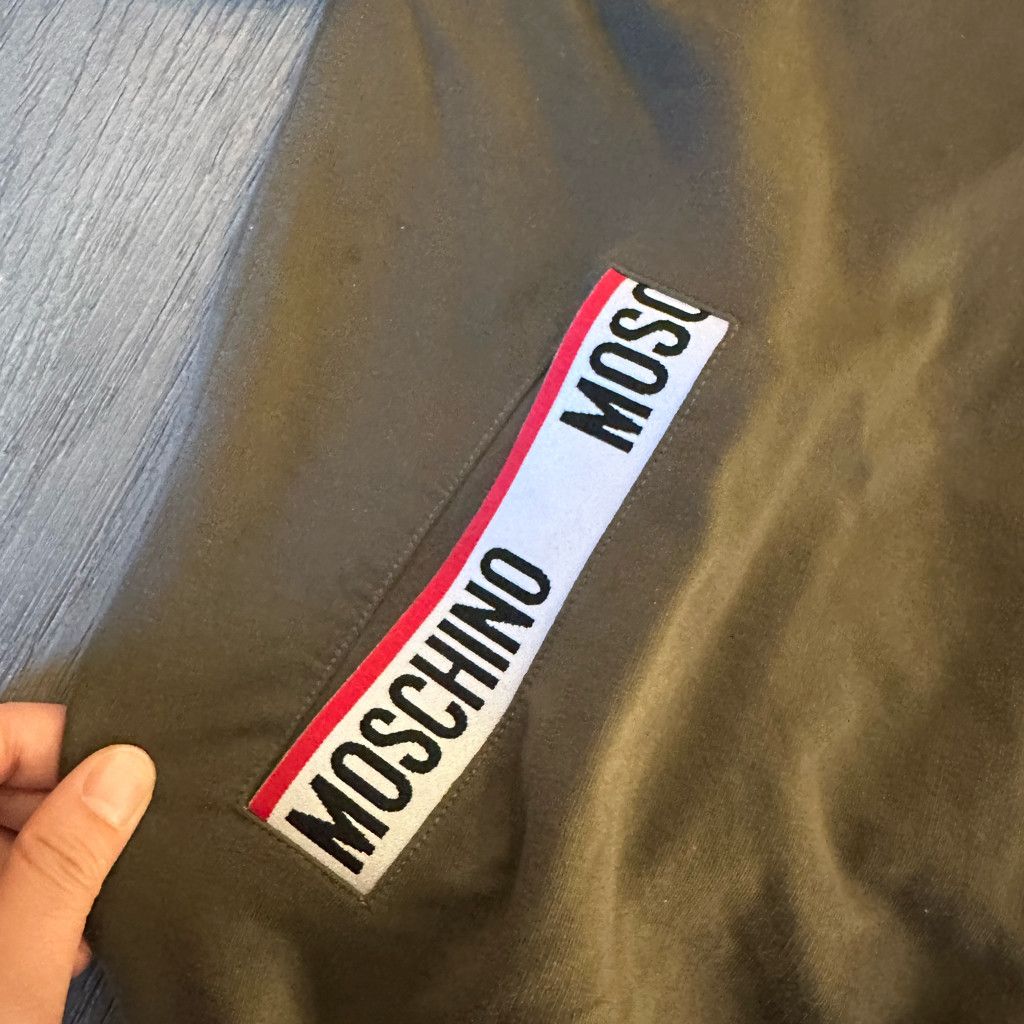 Moschino MOSCHINO Men Khaki Tape Logo Pocket Zip Up Hoody Size US S / EU 44-46 / 1 - 7 Thumbnail