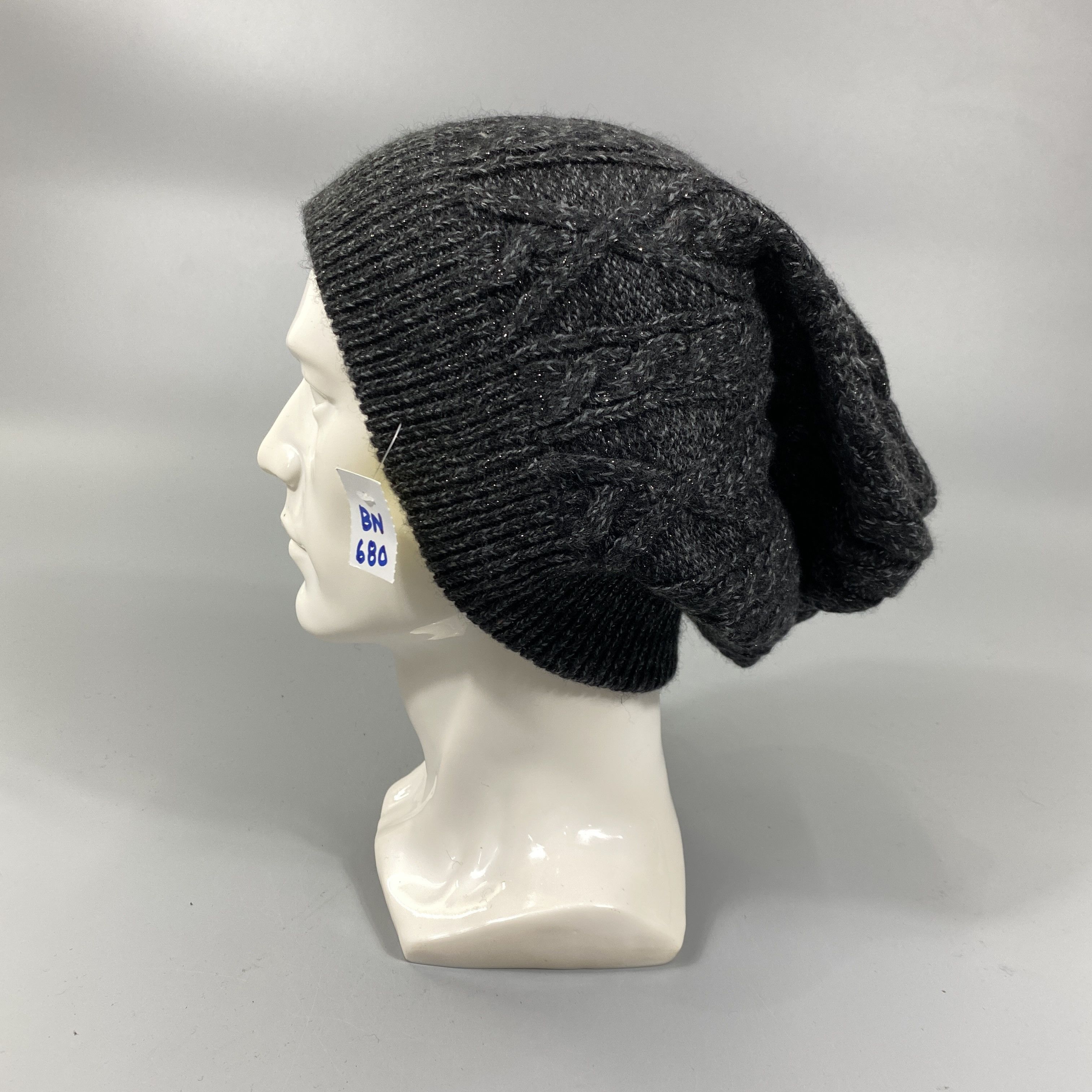 Vintage Grey Knit Hat -BN680 Size ONE SIZE - 1 Thumbnail