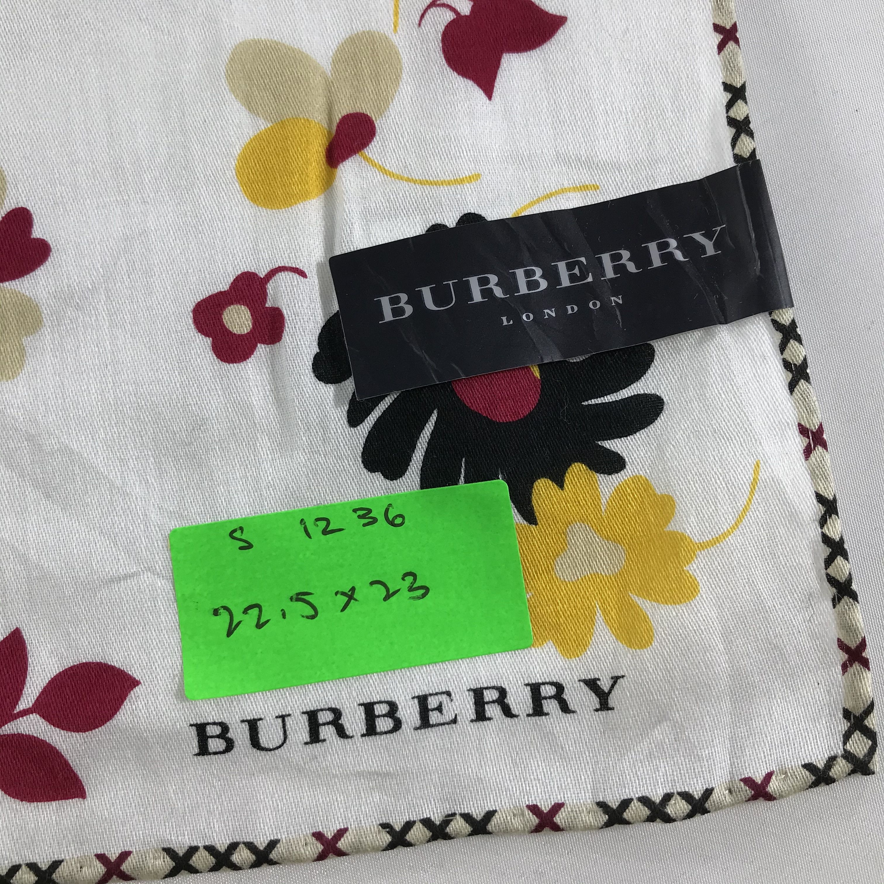 Burberry × Vintage Burberry Bandana / Handkerchief / Neckerchief - S1236 Size ONE SIZE - 5 Thumbnail