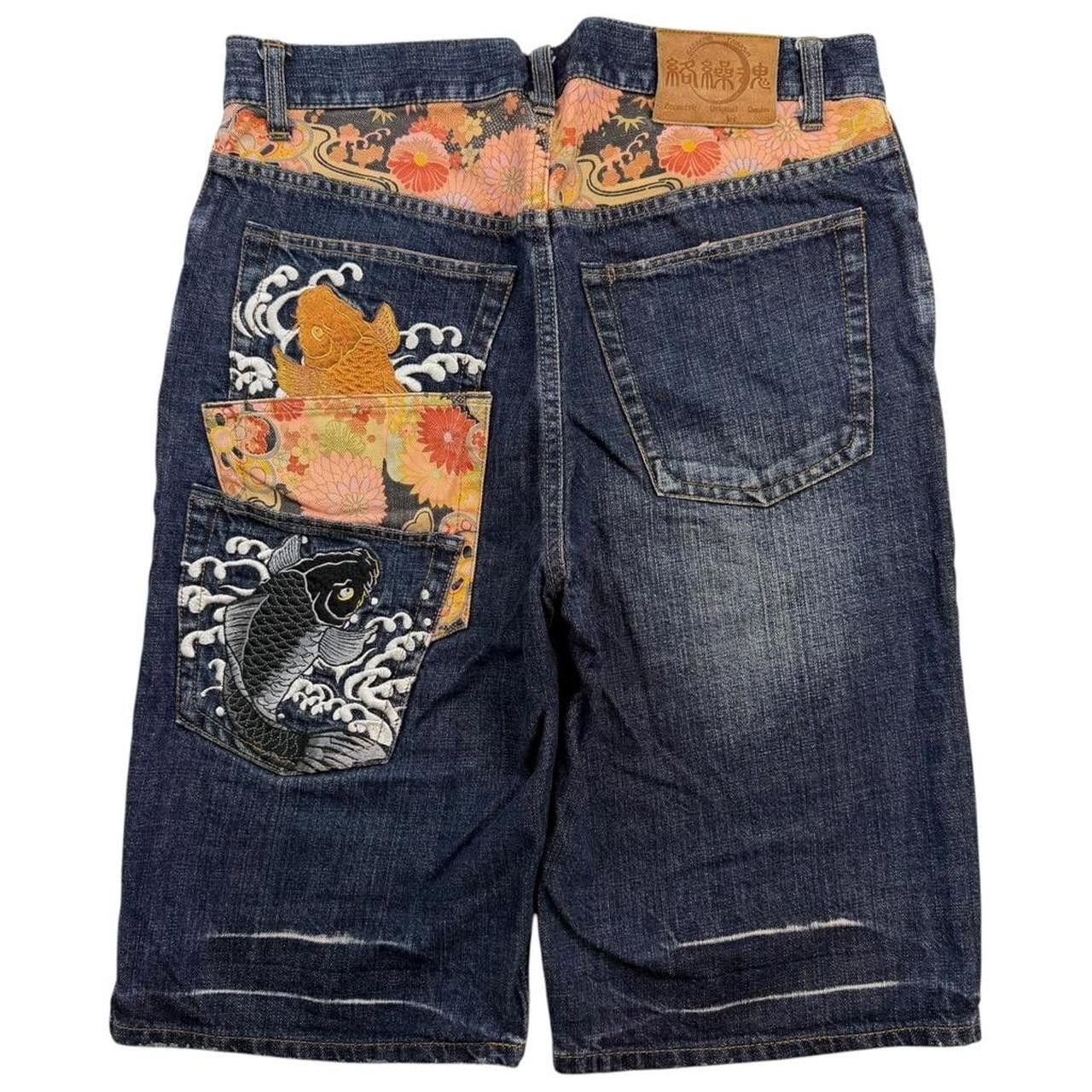 Karakuri Tamashii Karakuri Tamashii Embroidered Koi Japanese Shorts - Waist 32 Size US 32 / EU 48 - 1 Thumbnail