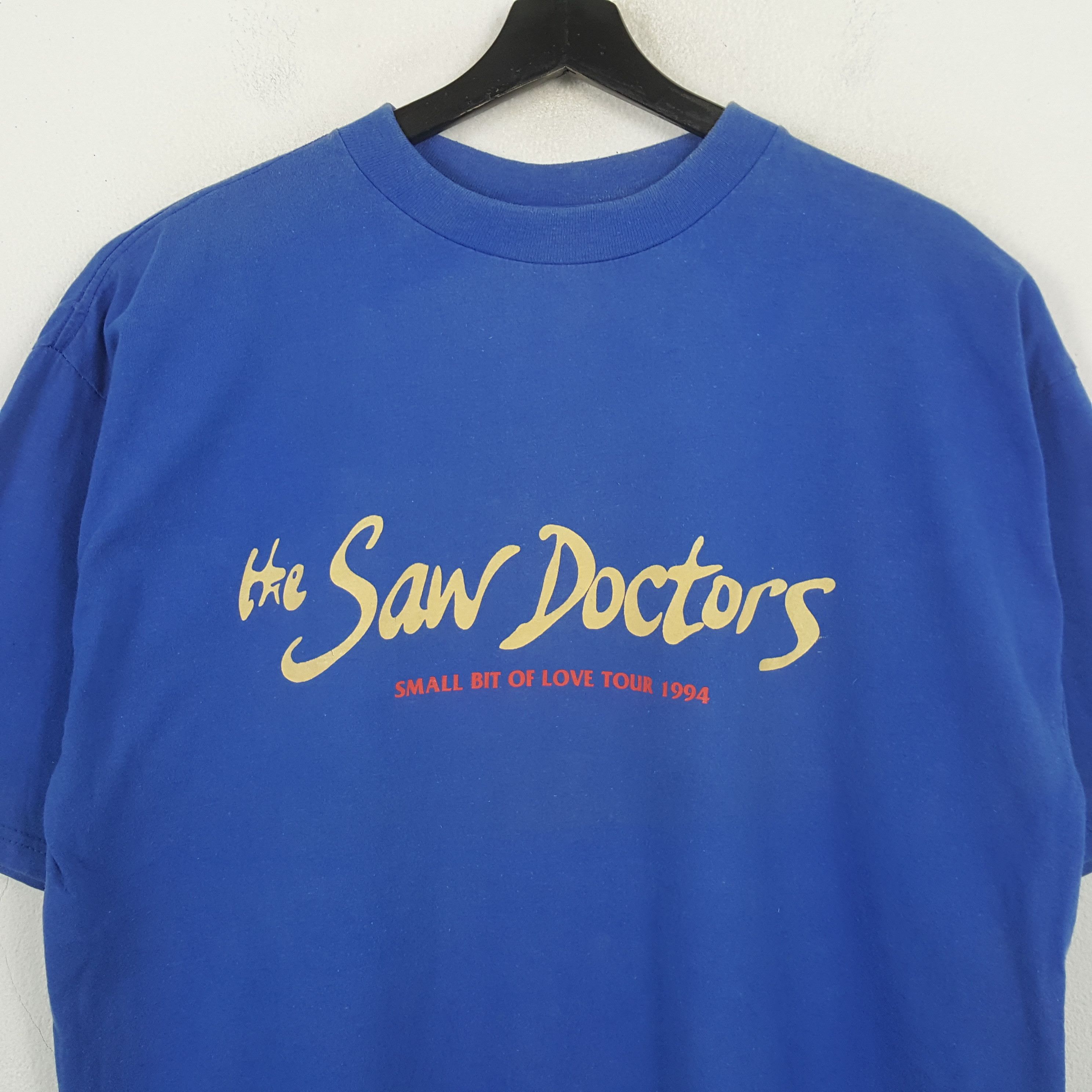 Band Tees The Saw Doctors Band Vintage Tshirt RR14 Size US XL / EU 56 / 4 - 2 Thumbnail