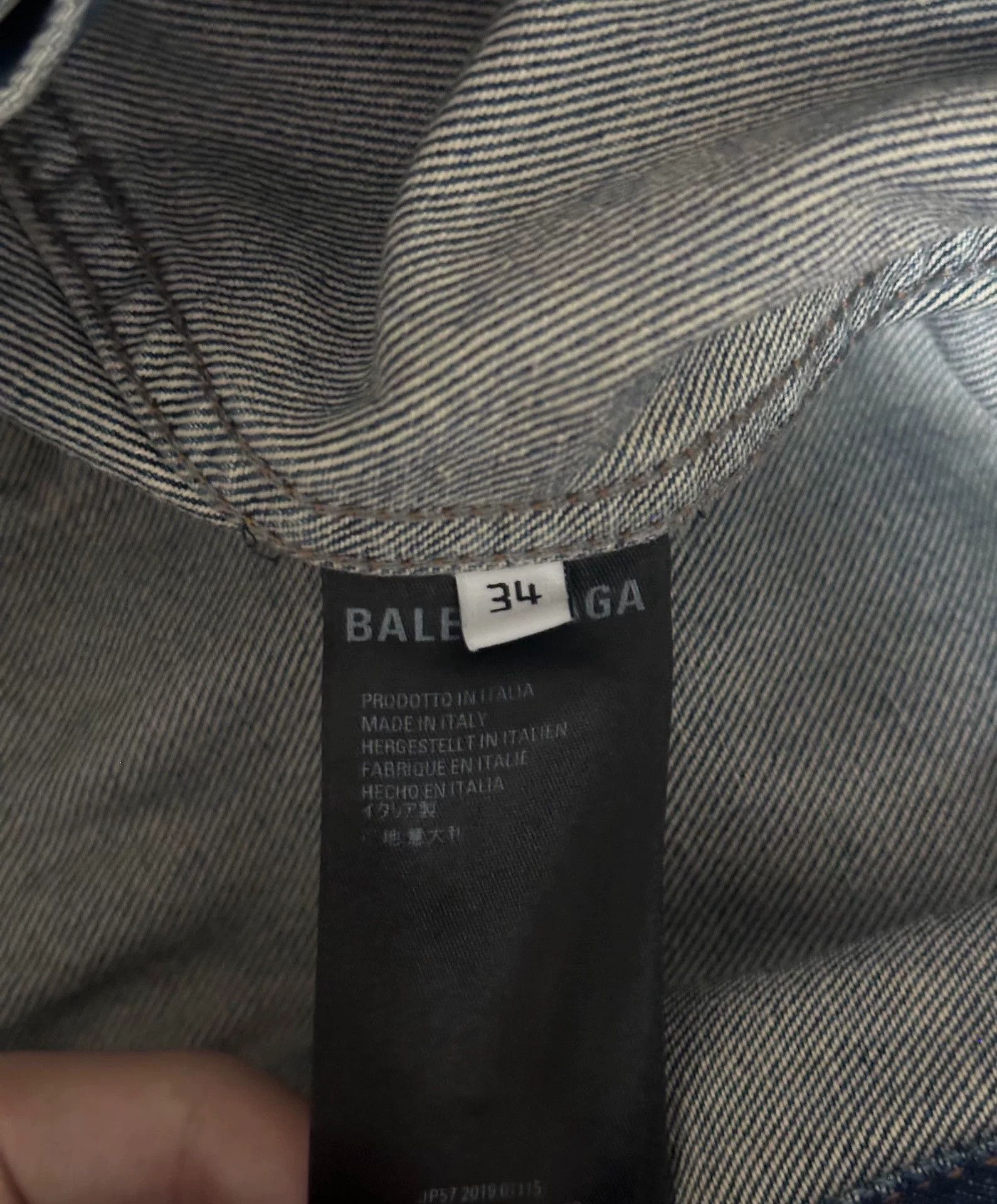 Balenciaga Balenciaga Embroidered Chest Letter Denim Jacket Size US M / EU 48-50 / 2 - 3 Thumbnail