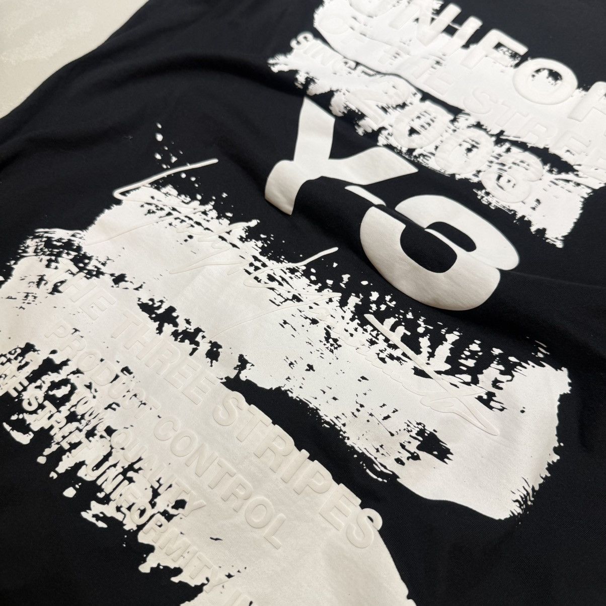 Y-3 Y-3 GRAPHIC SHORT SLEEVE TEE Size US S / EU 44-46 / 1 - 5 Thumbnail