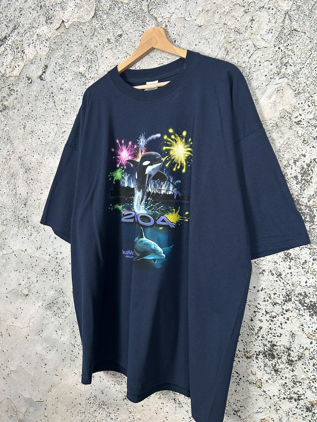 Vintage Vintage Sea World Orlando 2004 Animal Graphic Tee Retro Size US XXL / EU 58 / 5 - 2 Thumbnail