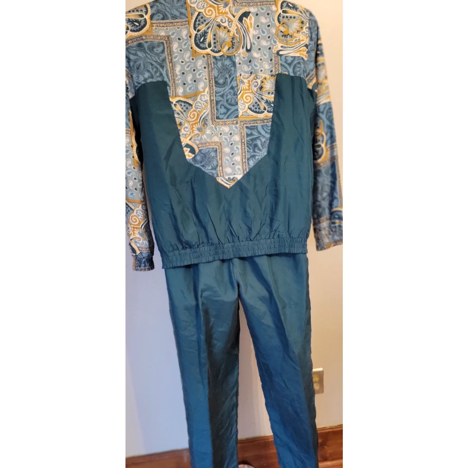 Vintage VINTAGE Hunt Club 2 Pc Track Suit Teal Gold M Women's Silk EUC Jacket Pants 1980s Size 32" / US 10 / IT 46 - 3 Thumbnail