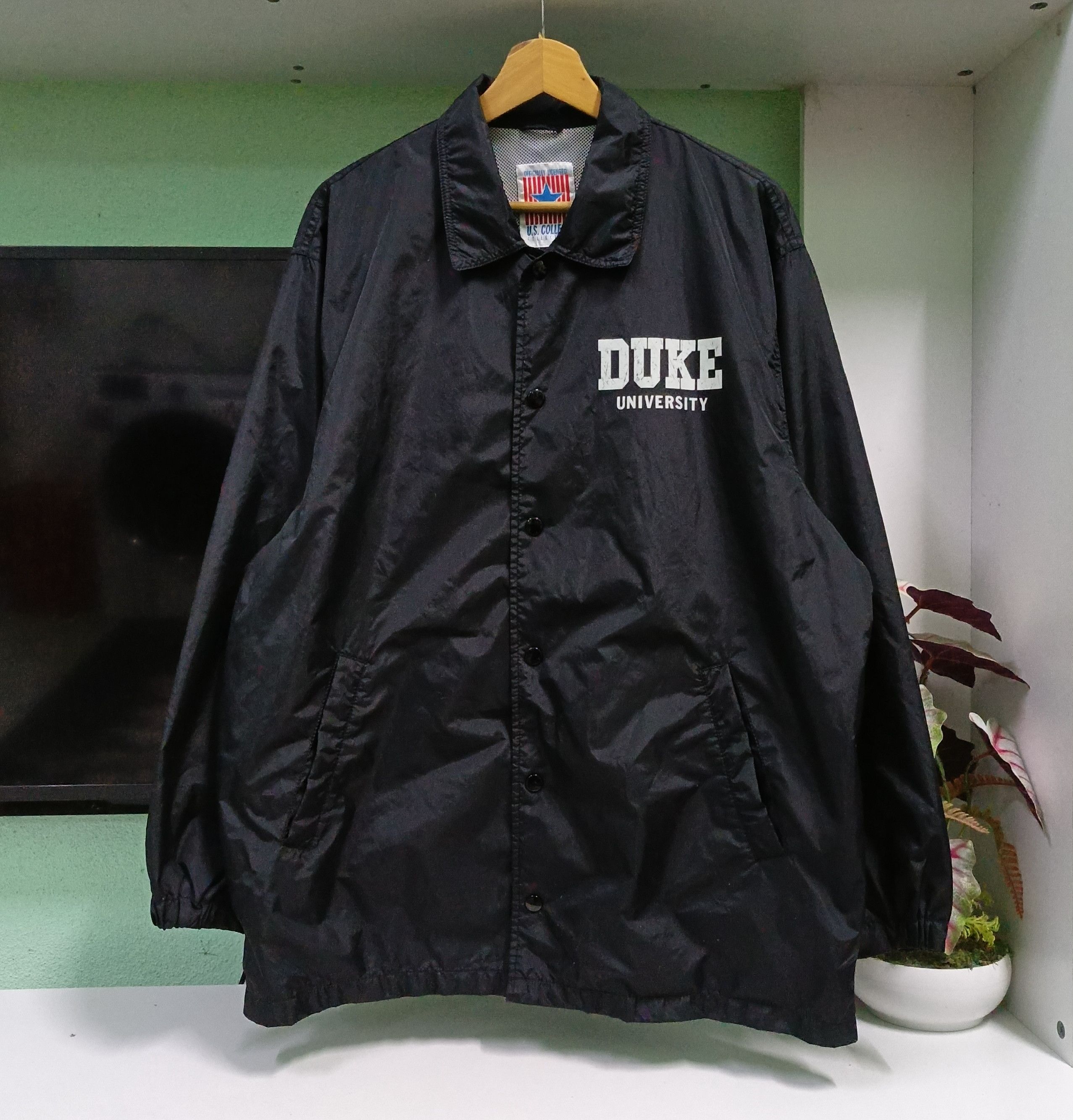 Vintage Vintage Duke University U.S College Coach Jacket Size US L / EU 52-54 / 3 - 1 Thumbnail