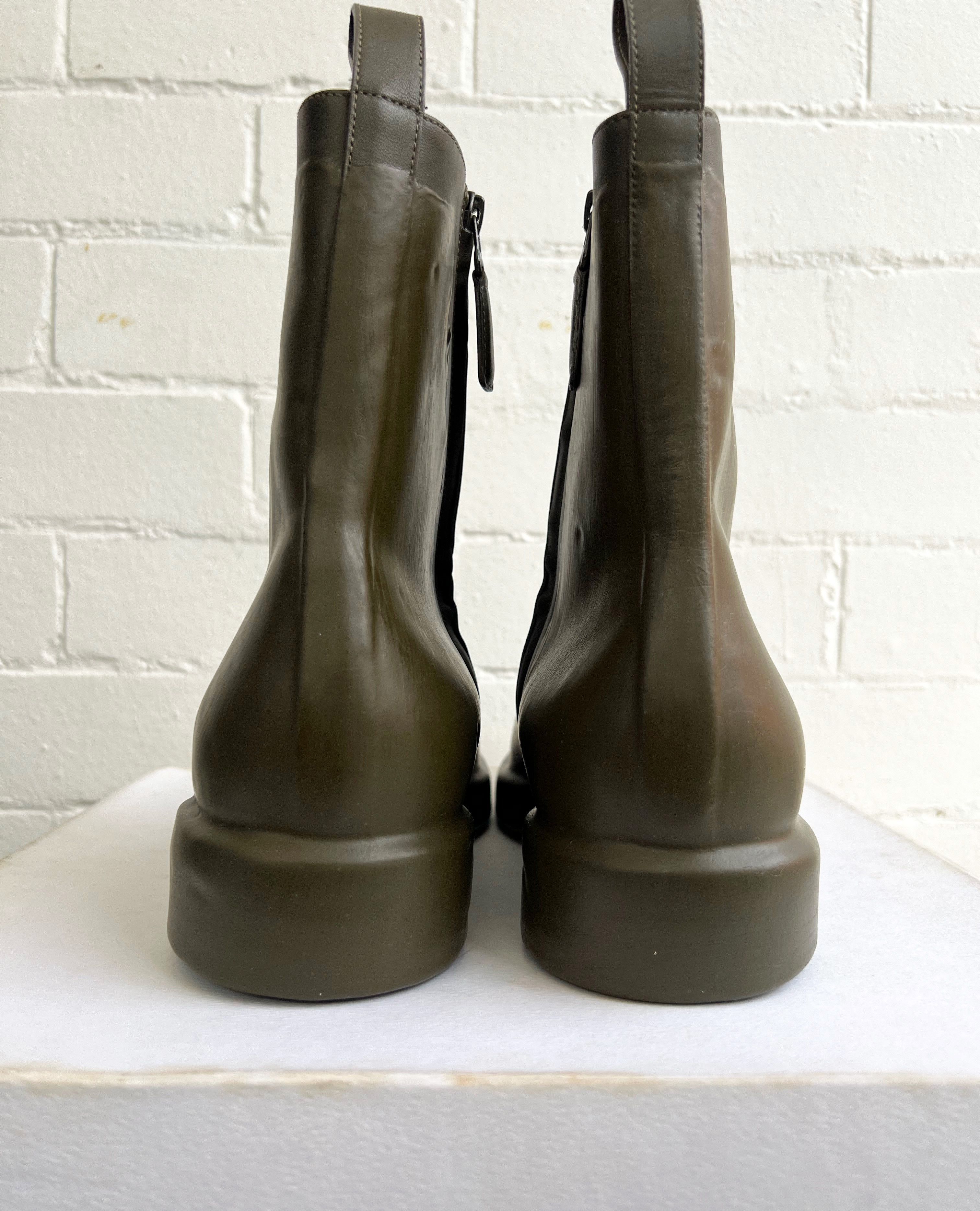 Balenciaga balenciaga polyurethene dipped boot Size US 11 / EU 44 - 5 Thumbnail